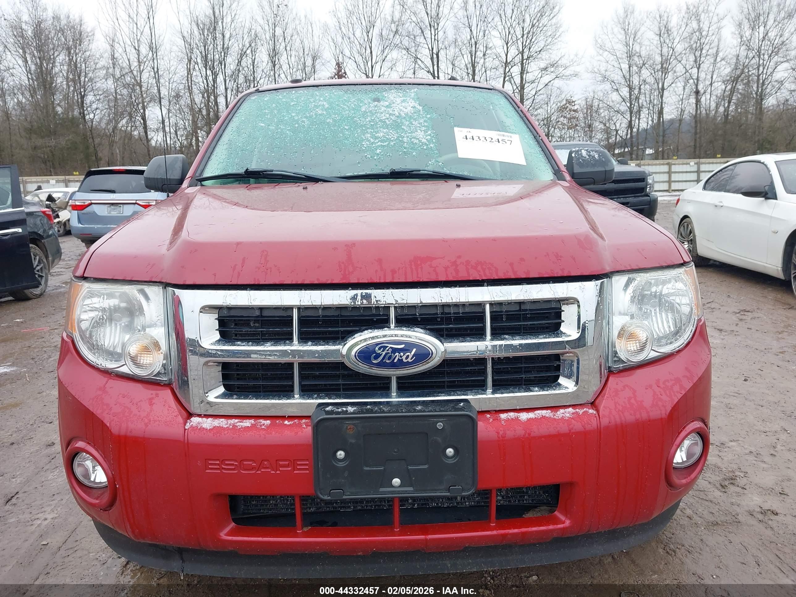 FORD ESCAPE image 6