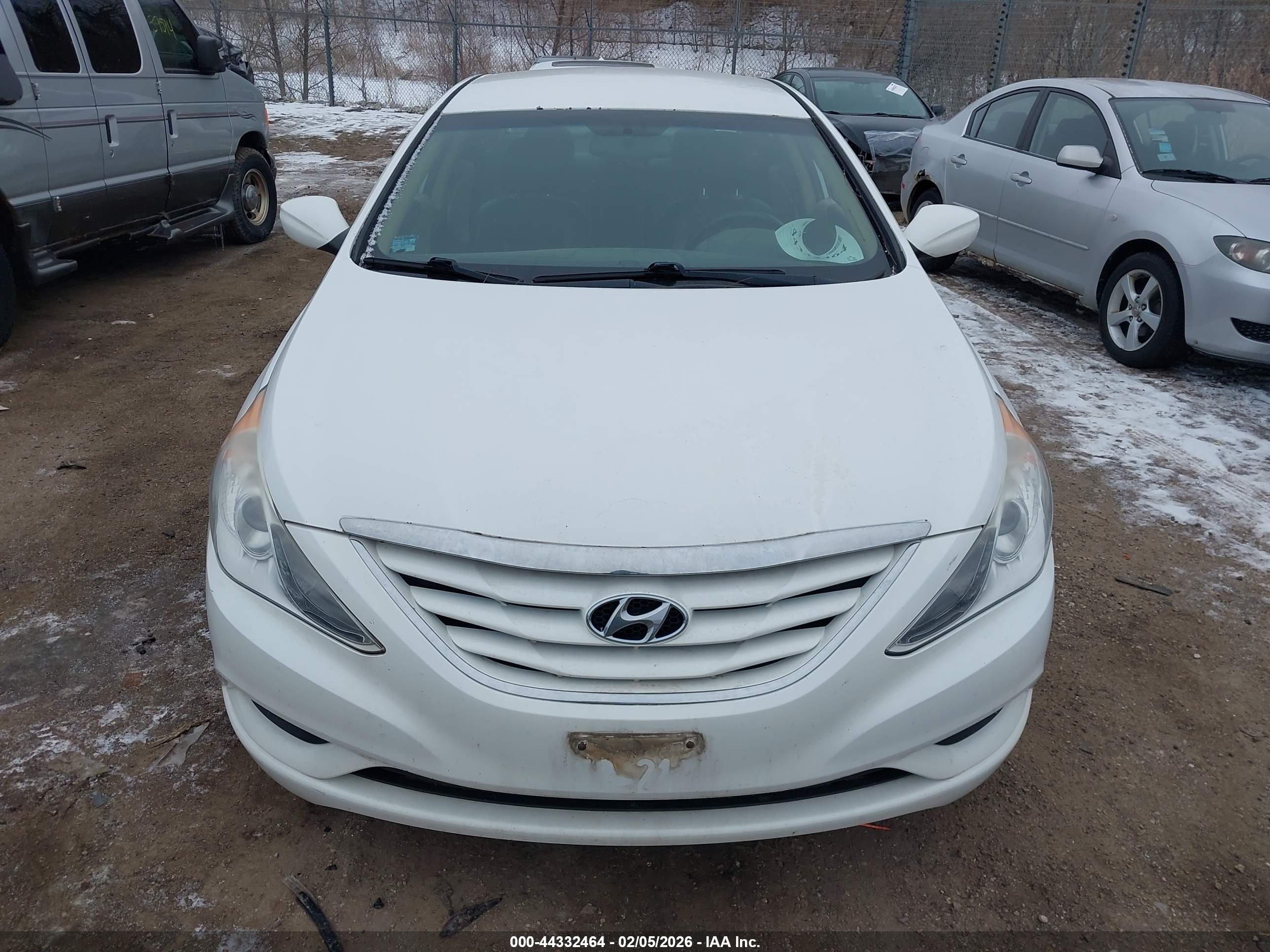 HYUNDAI SONATA image 6