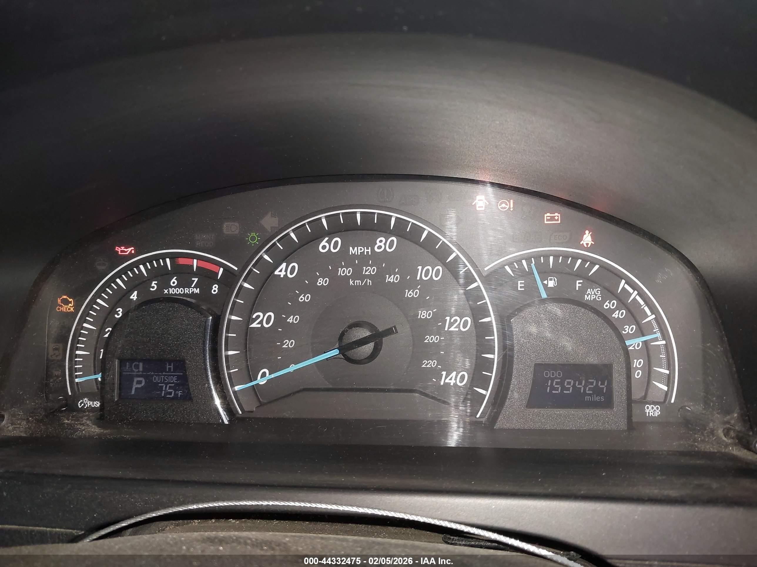TOYOTA CAMRY image 7