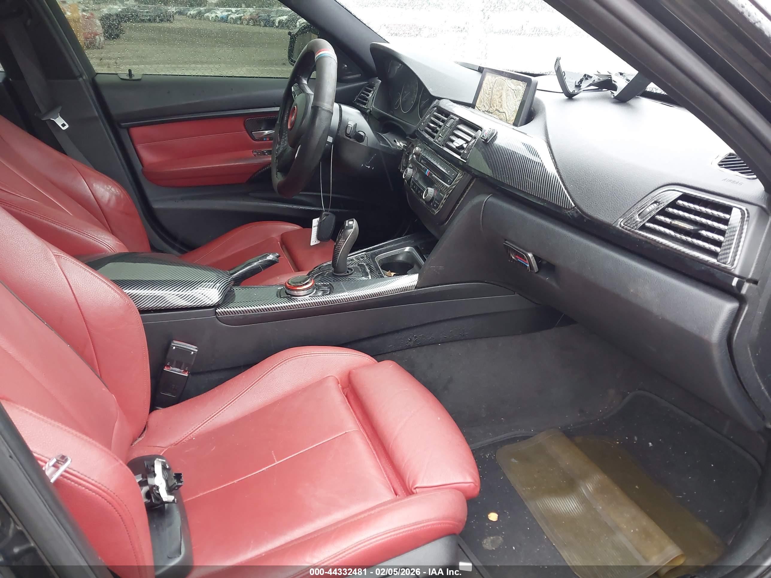 BMW 328I image 5