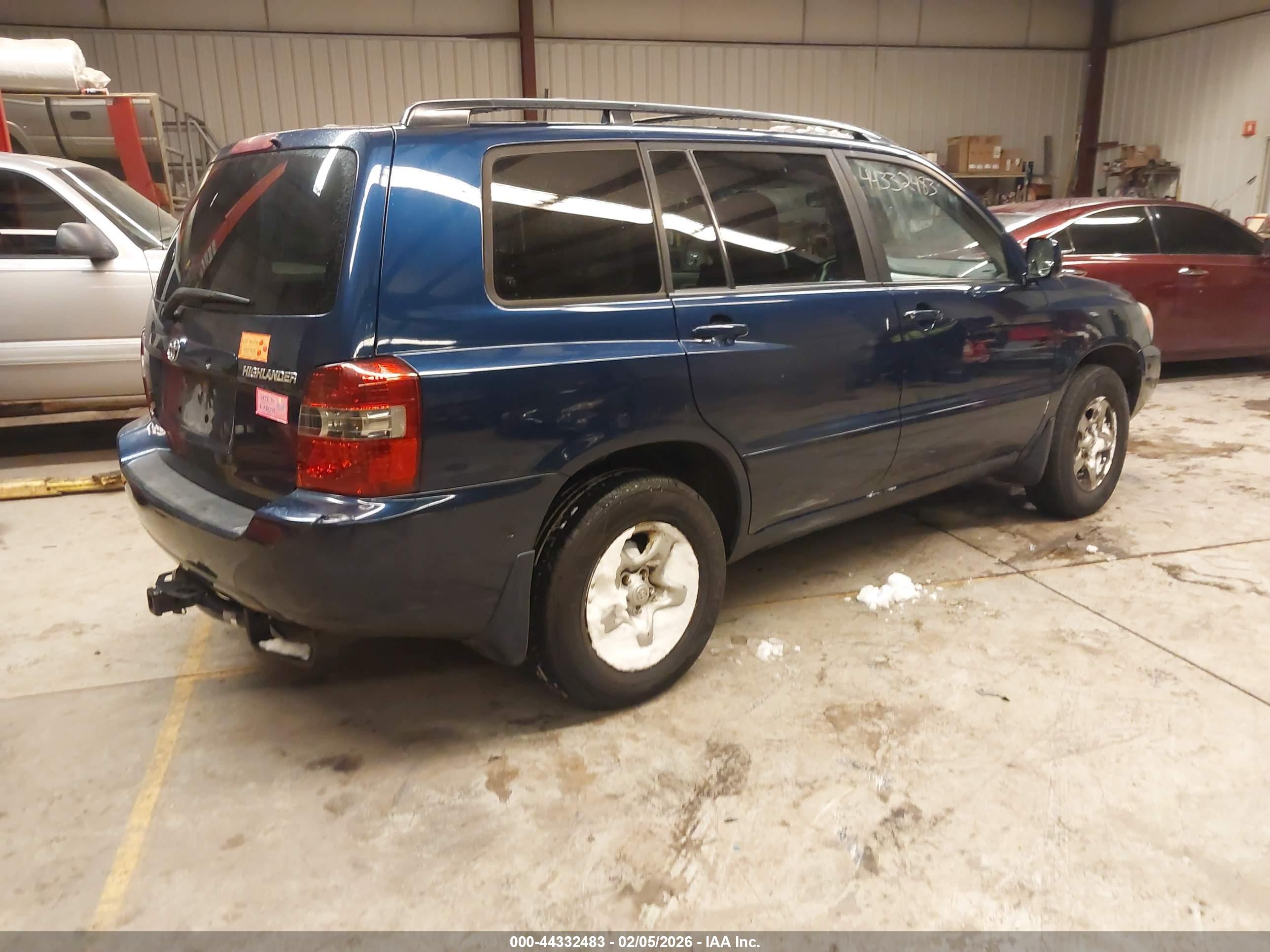 TOYOTA HIGHLANDER image 4