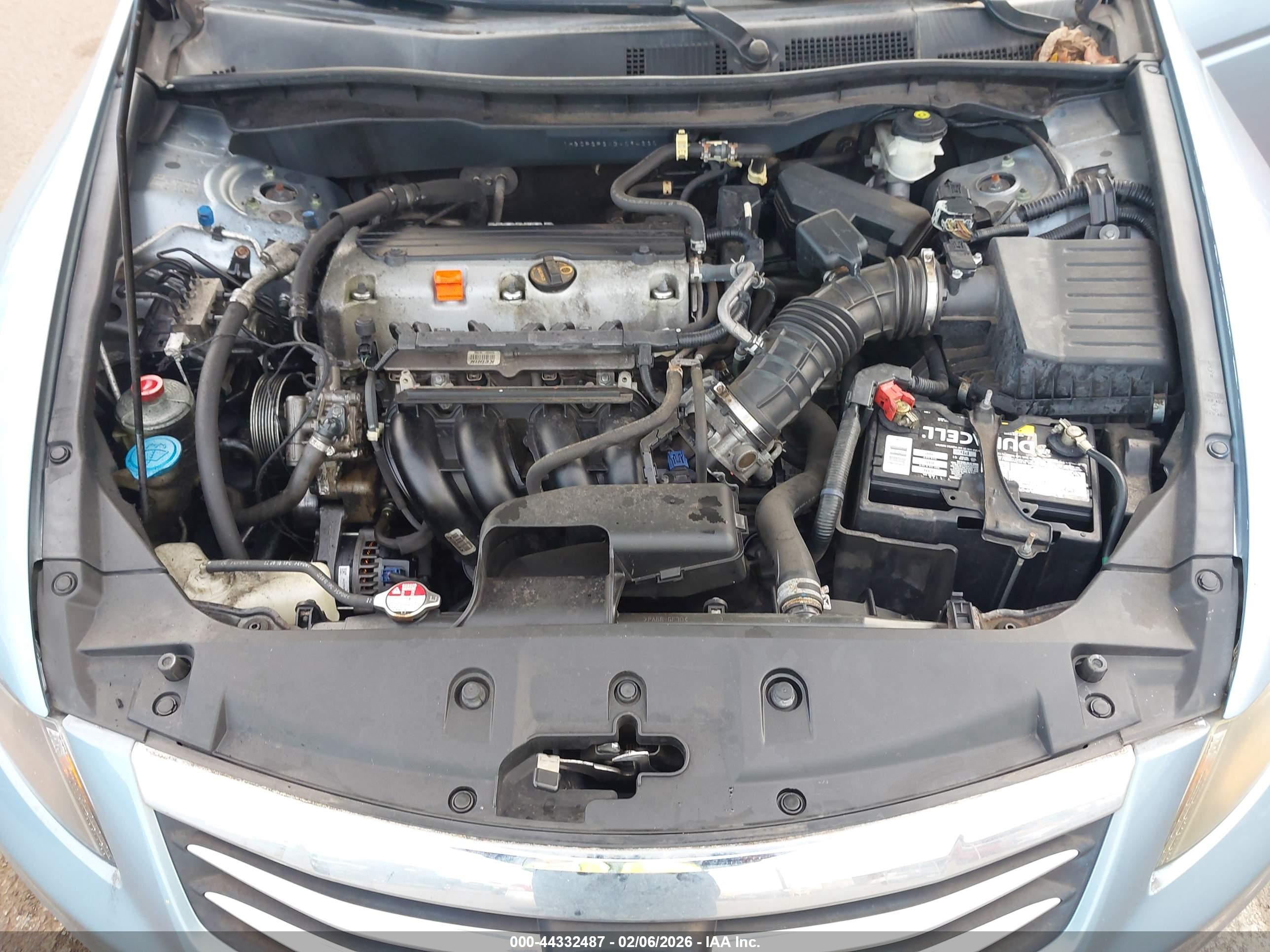HONDA ACCORD image 10