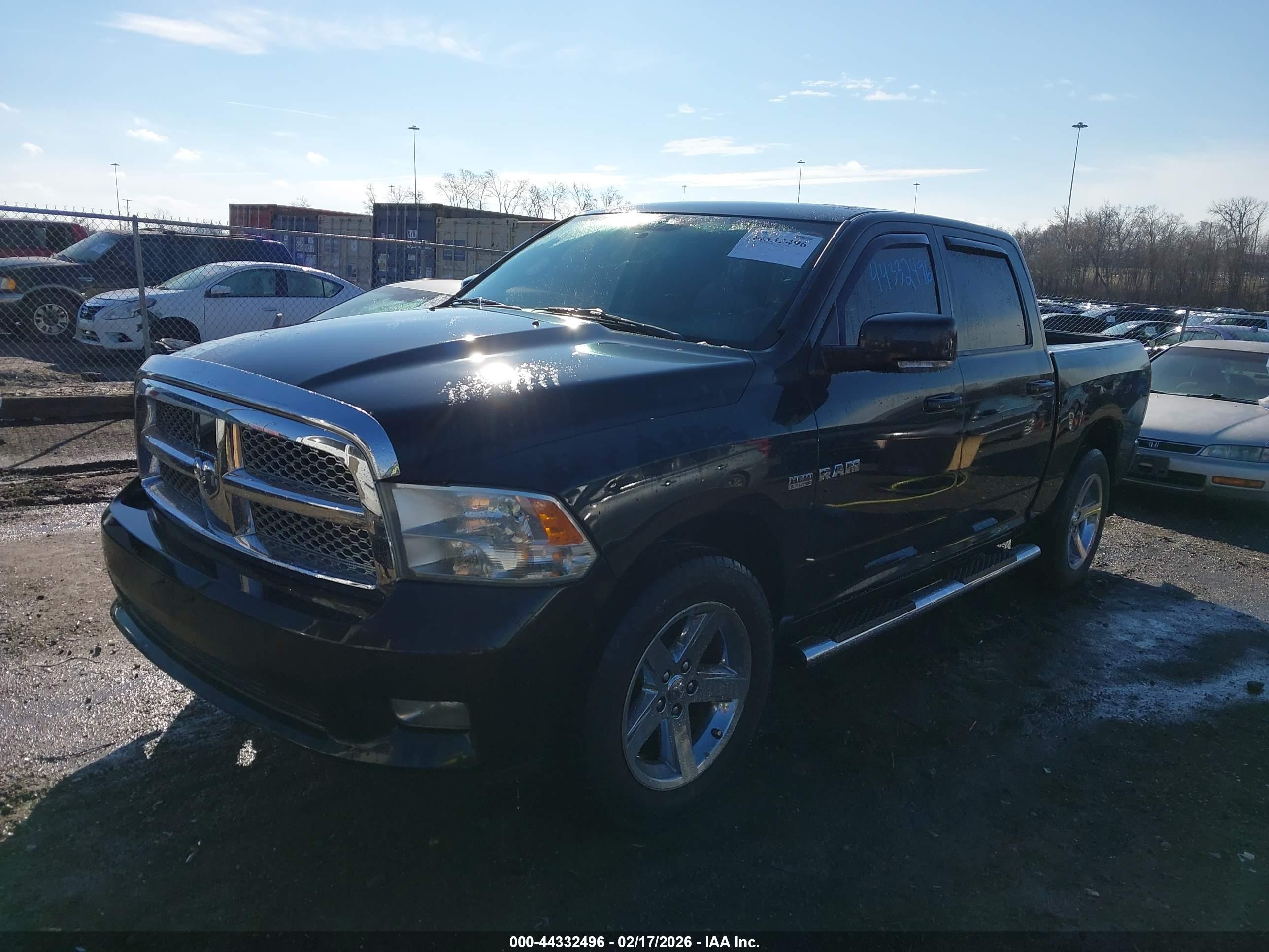 DODGE RAM image 6