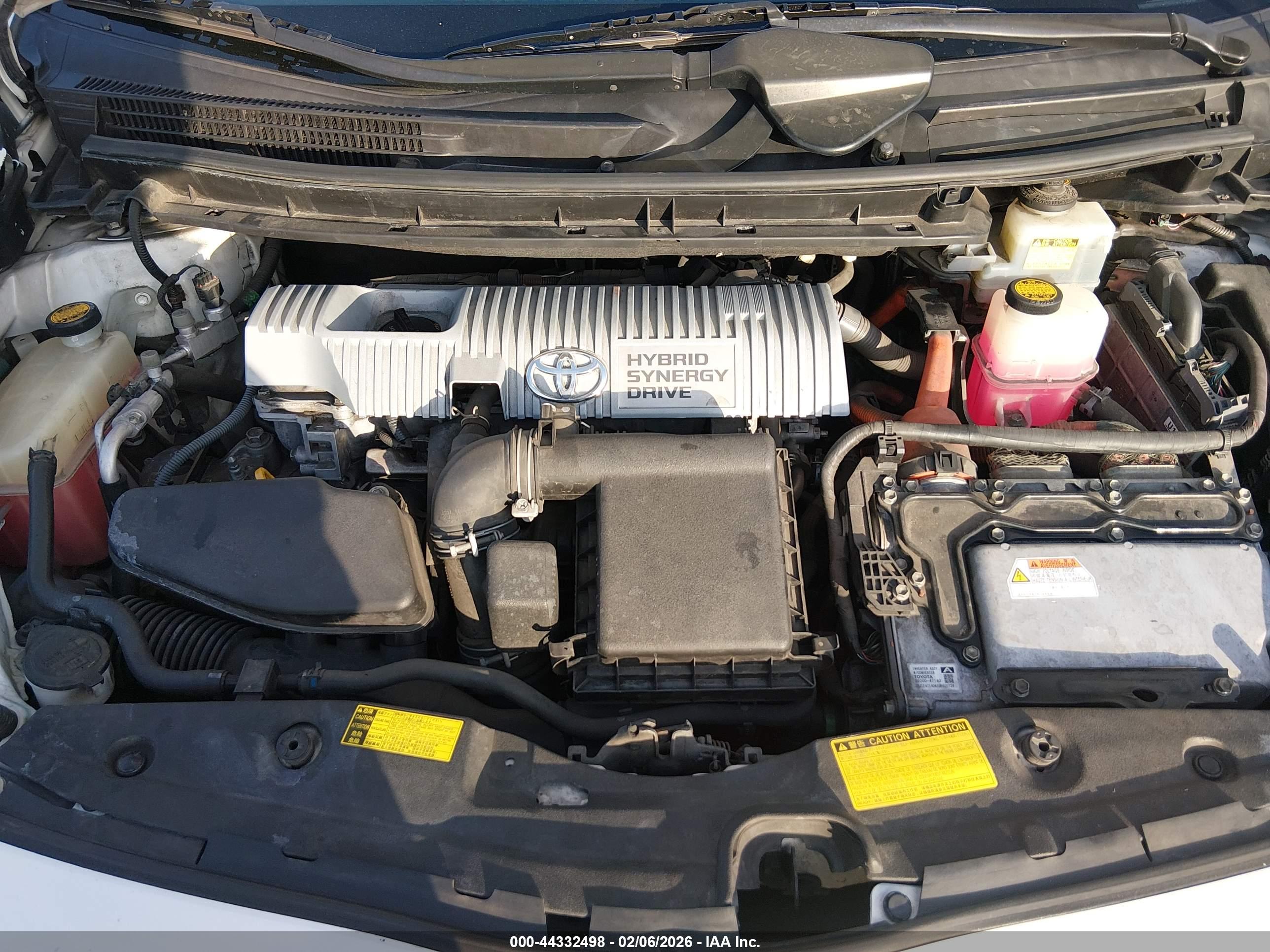 TOYOTA PRIUS image 10