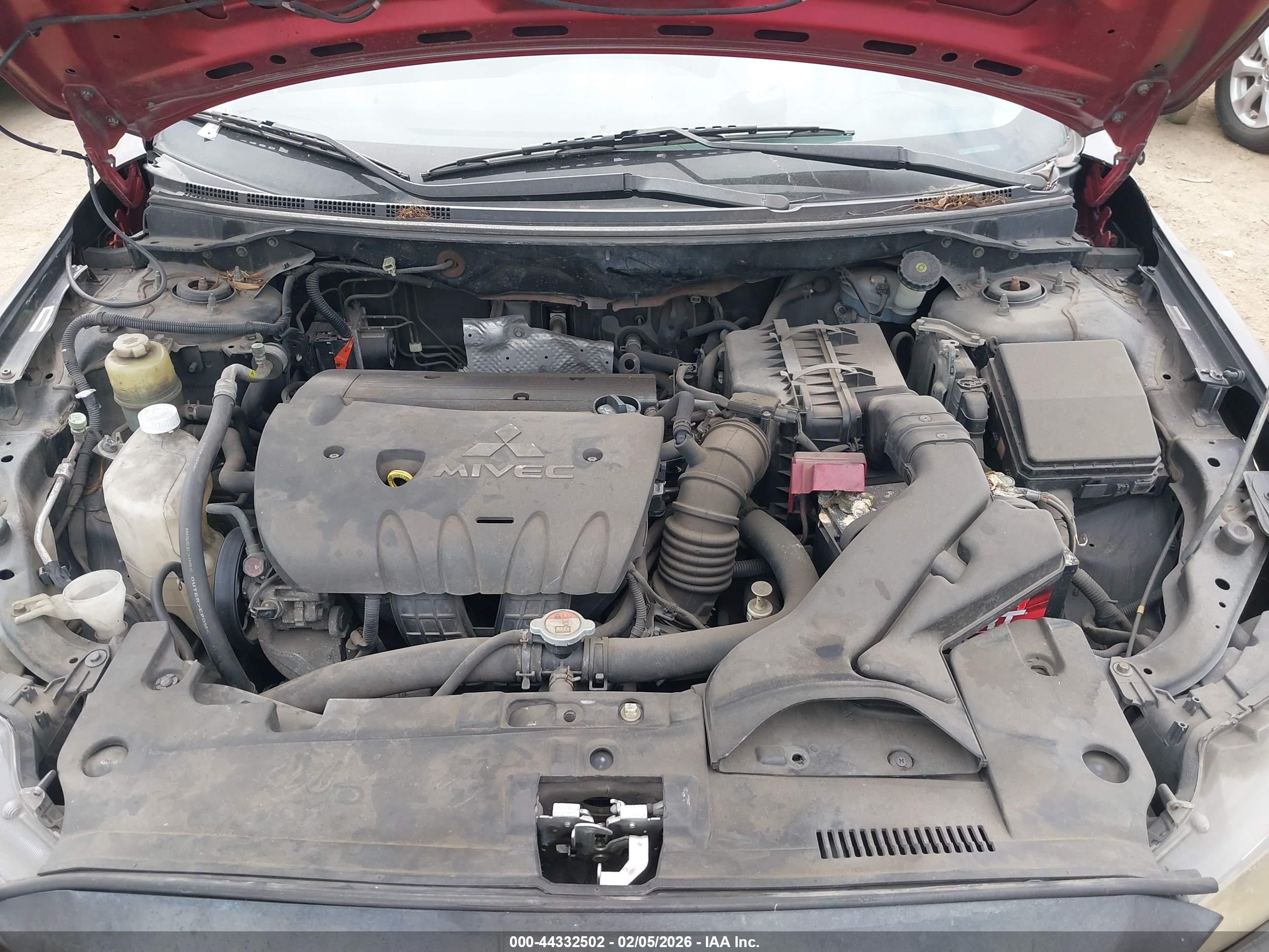 MITSUBISHI LANCER image 10