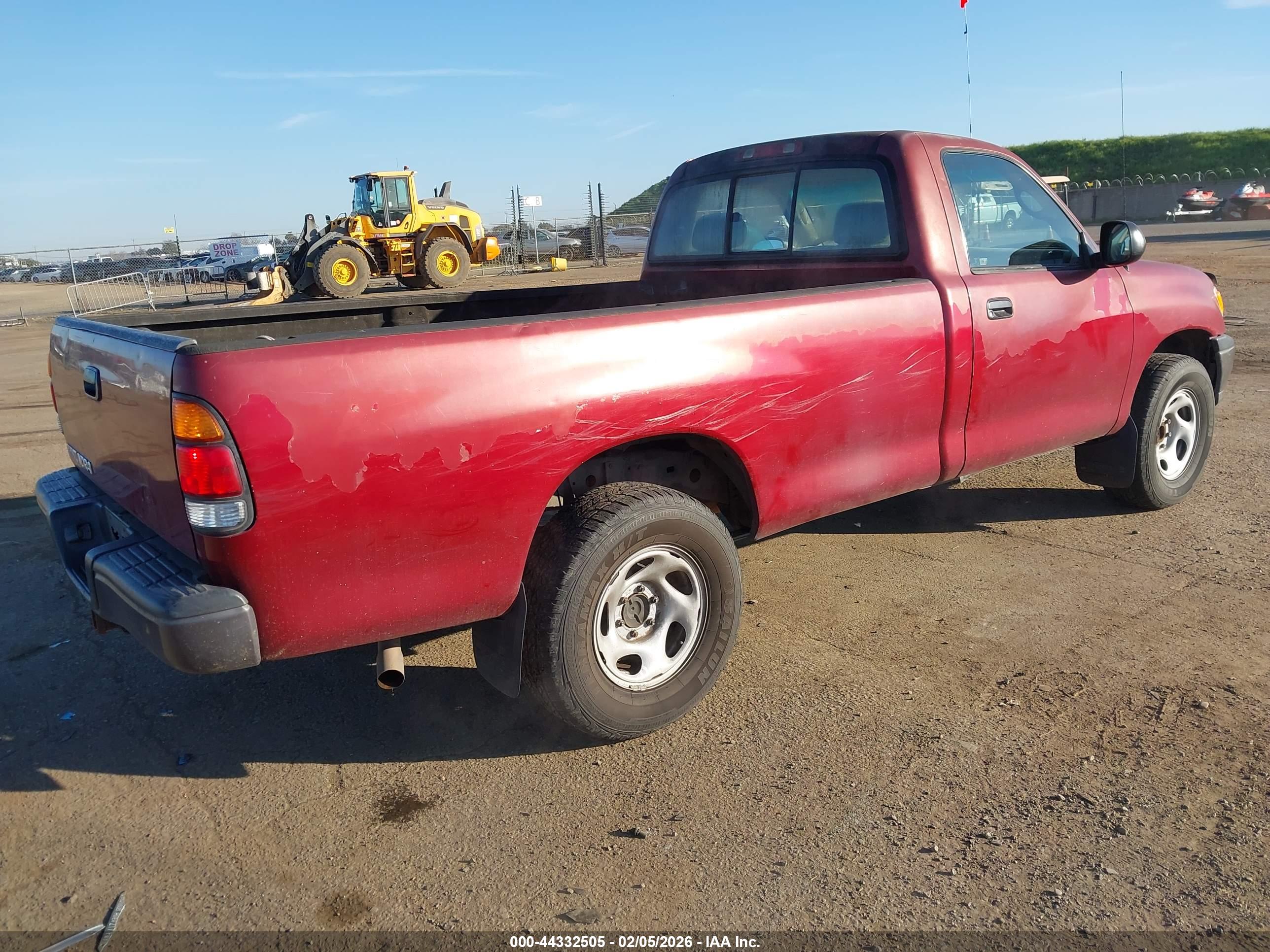 TOYOTA TUNDRA image 4