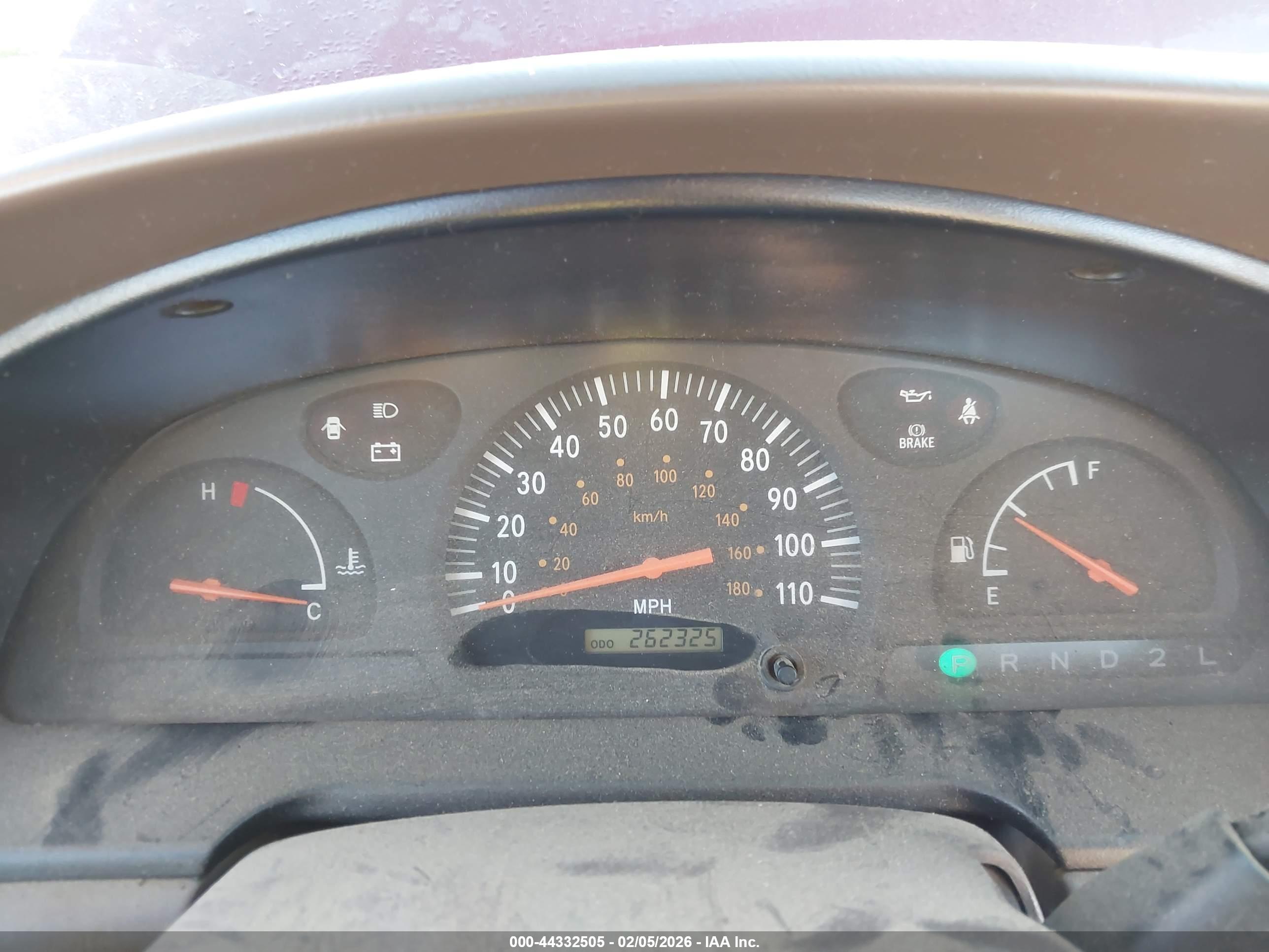TOYOTA TUNDRA image 7
