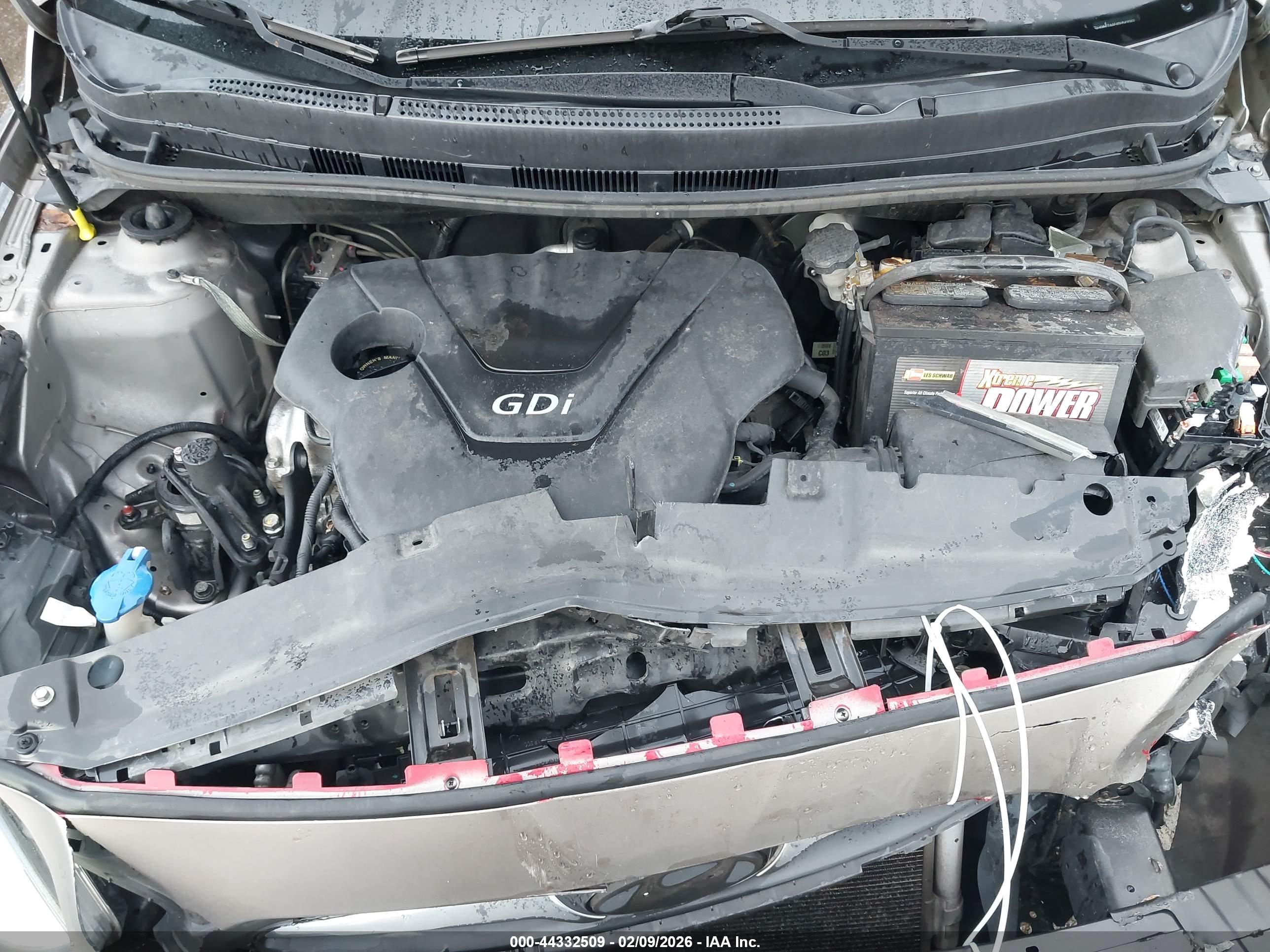 HYUNDAI ACCENT image 10