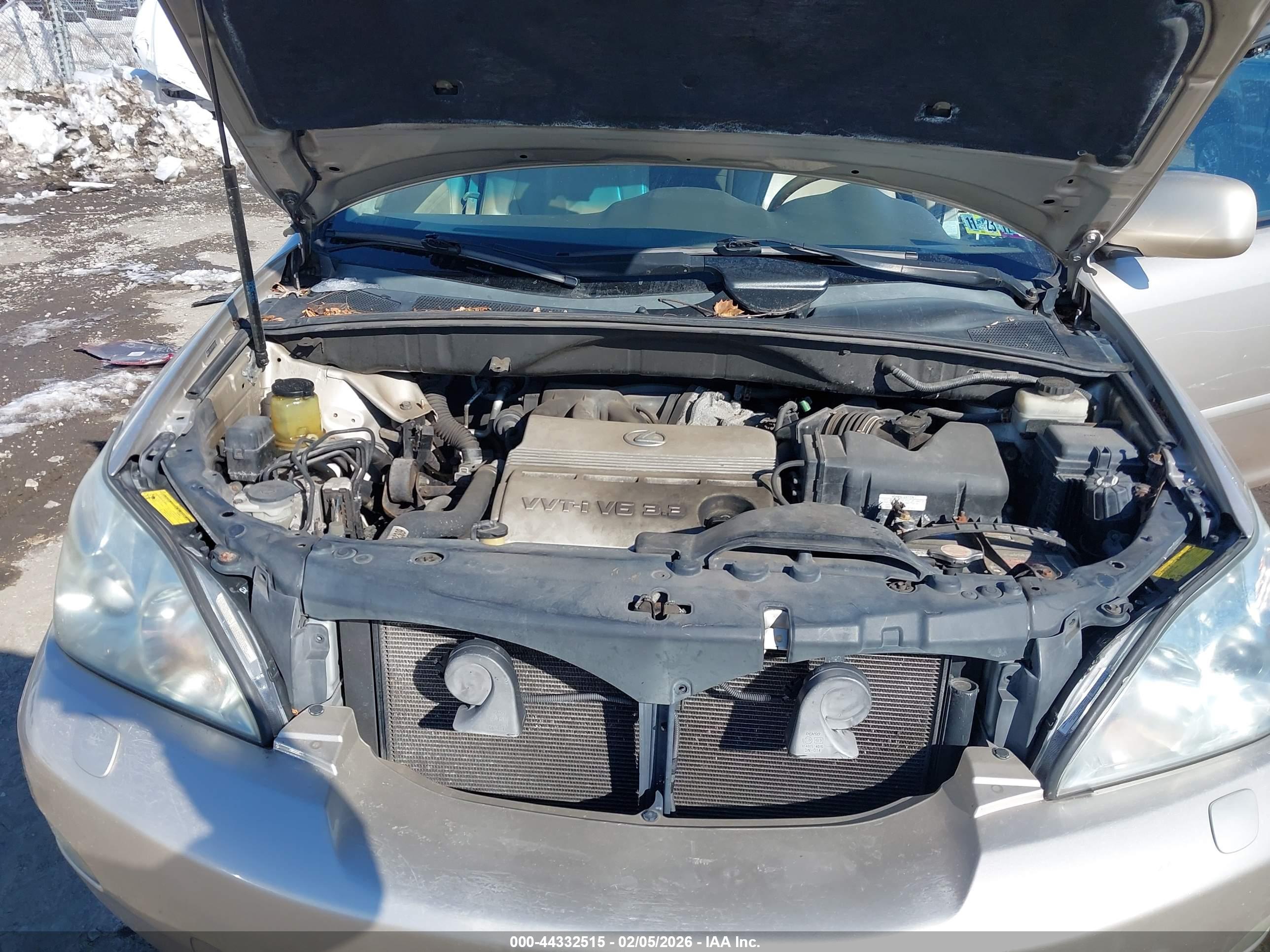 LEXUS RX image 10