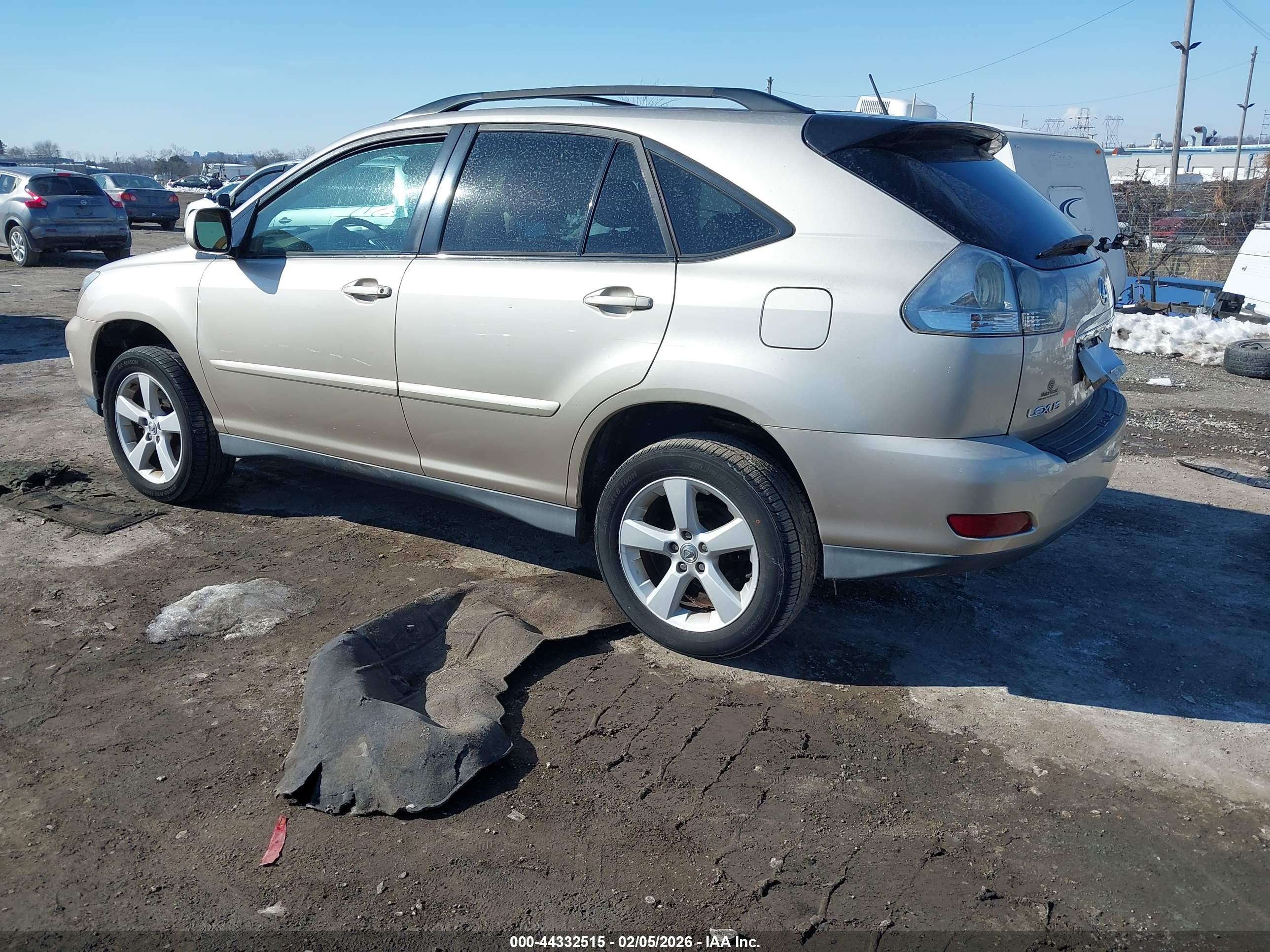 LEXUS RX image 3