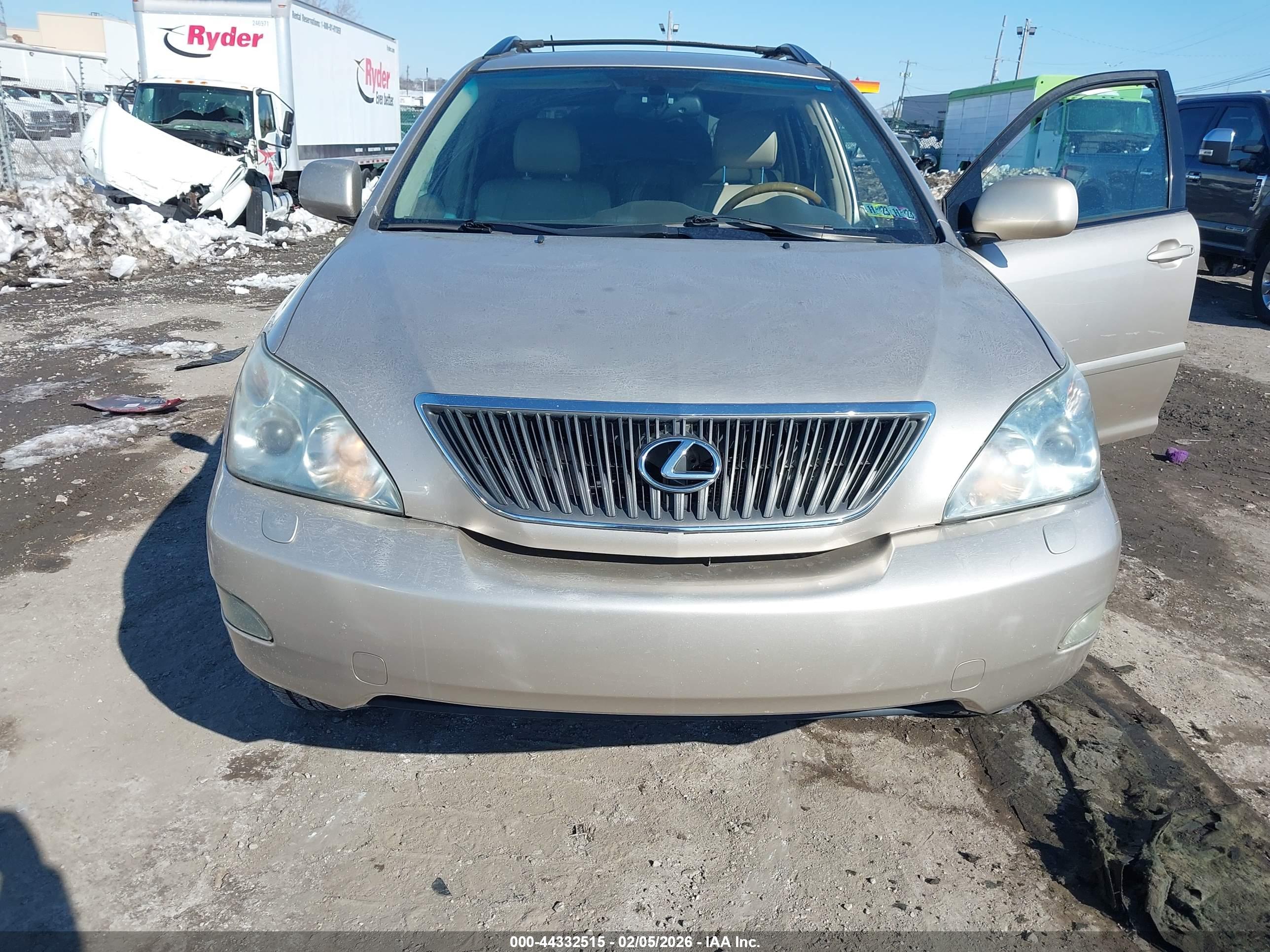 LEXUS RX image 6
