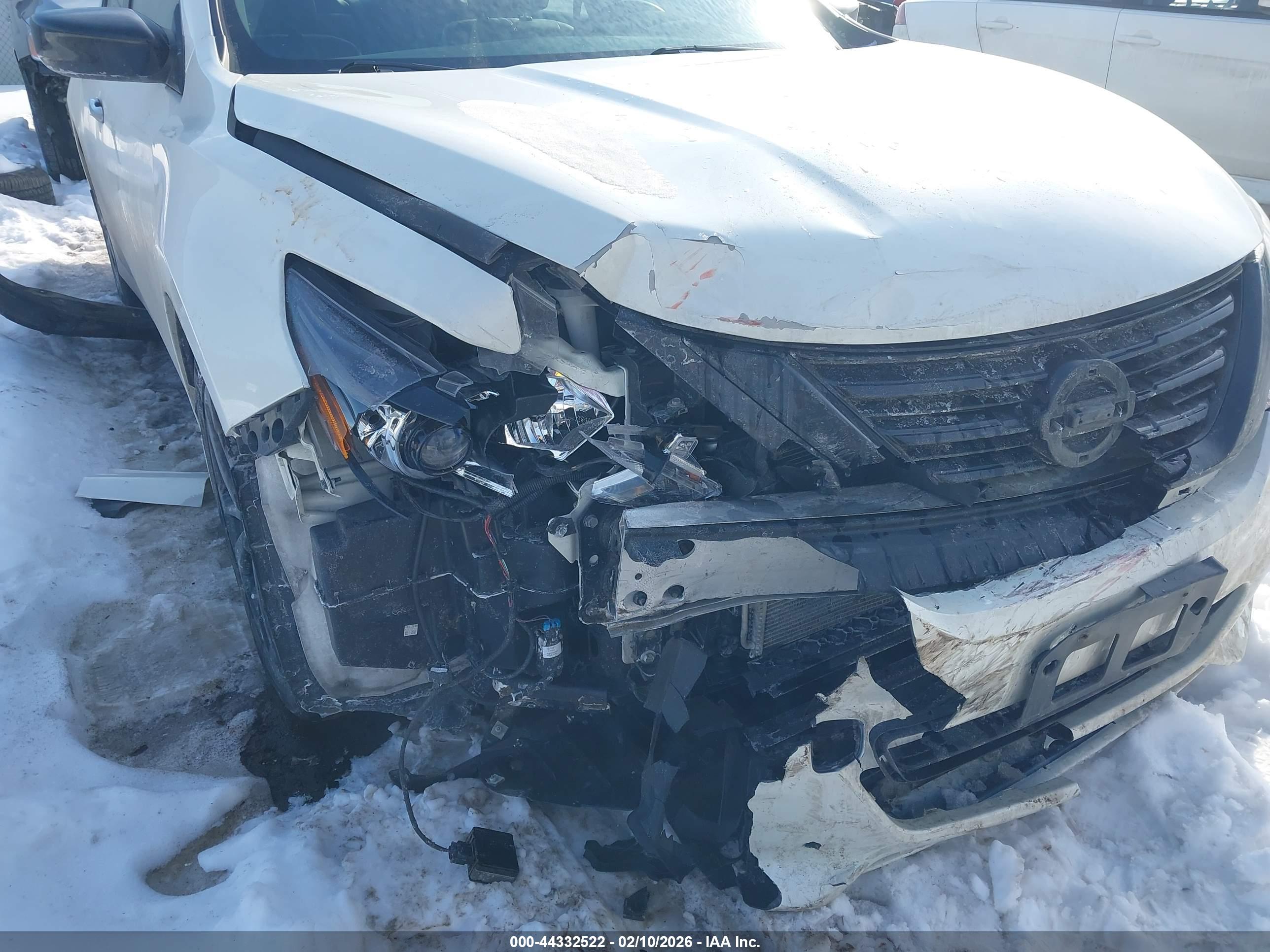 NISSAN ALTIMA image 6