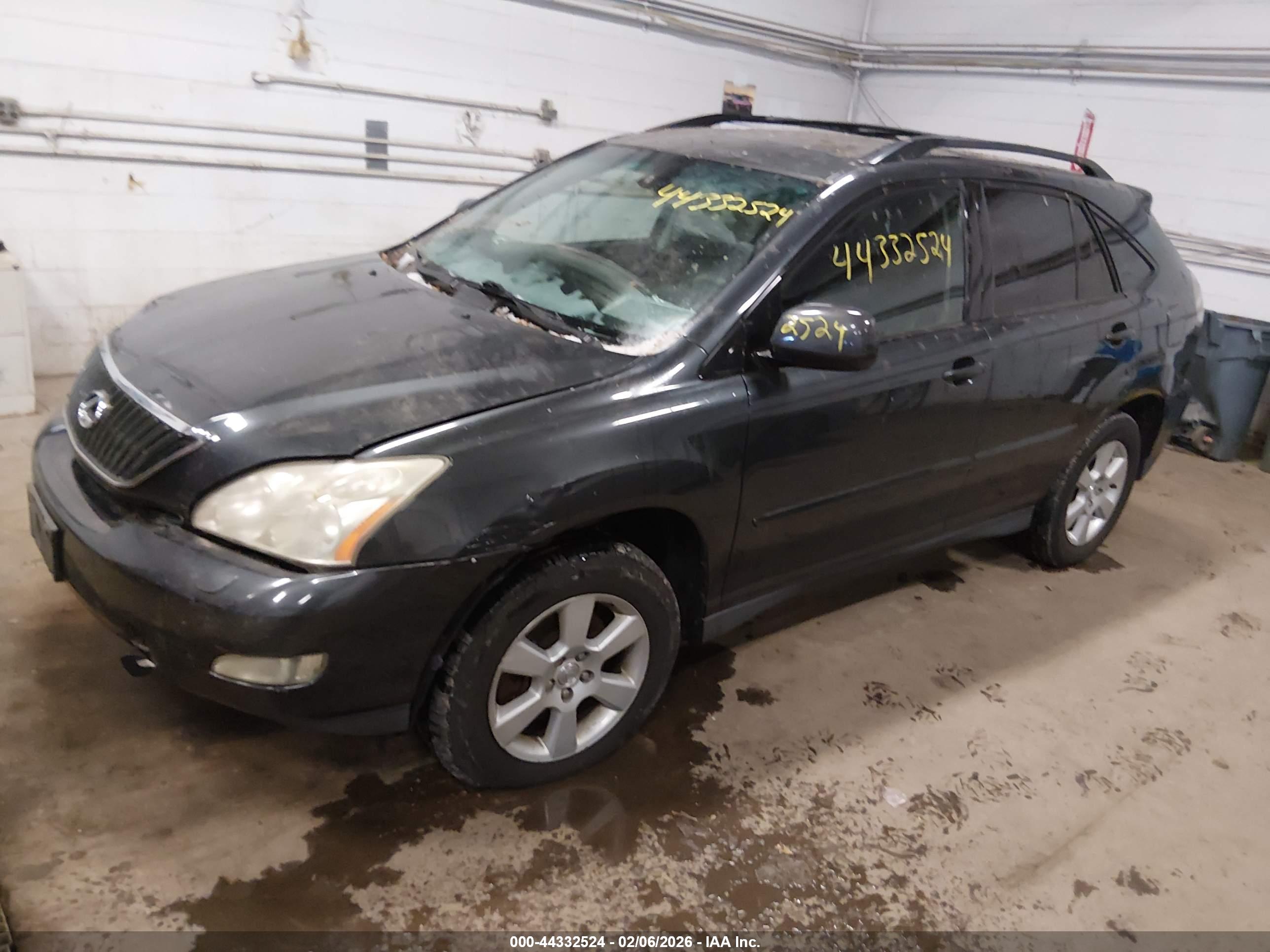 LEXUS RX image 2