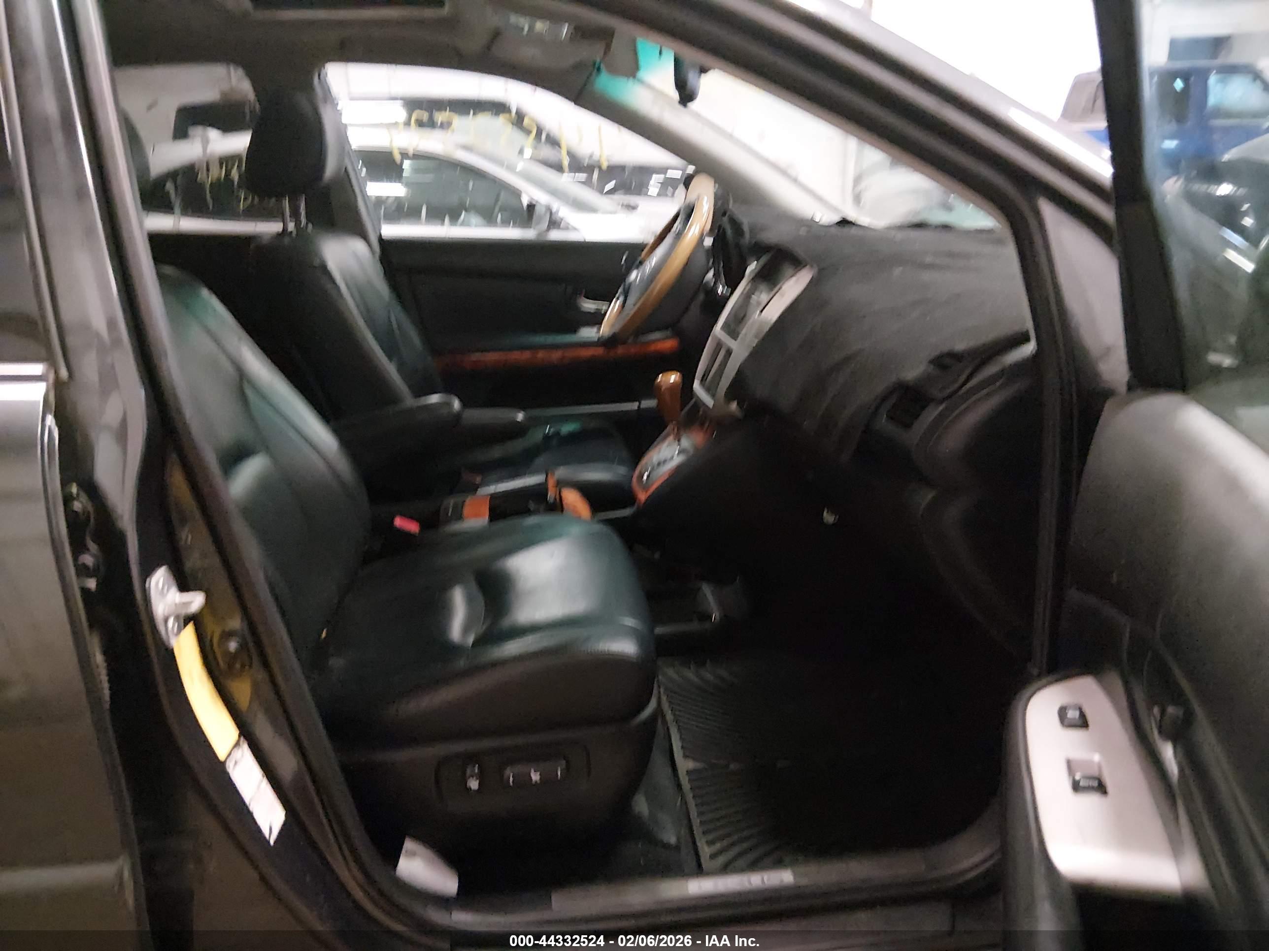 LEXUS RX image 5