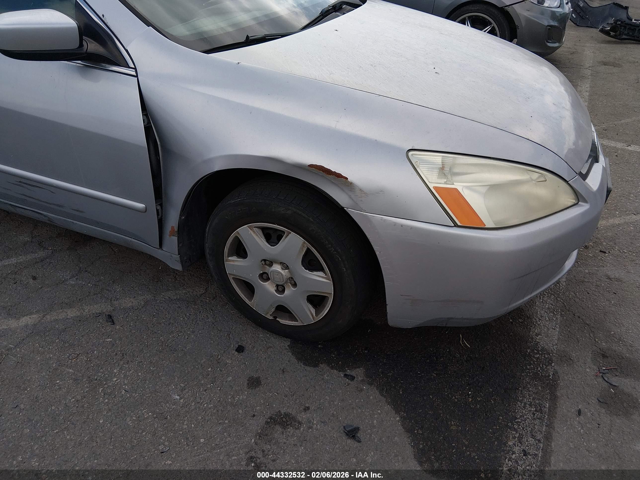 HONDA ACCORD image 6