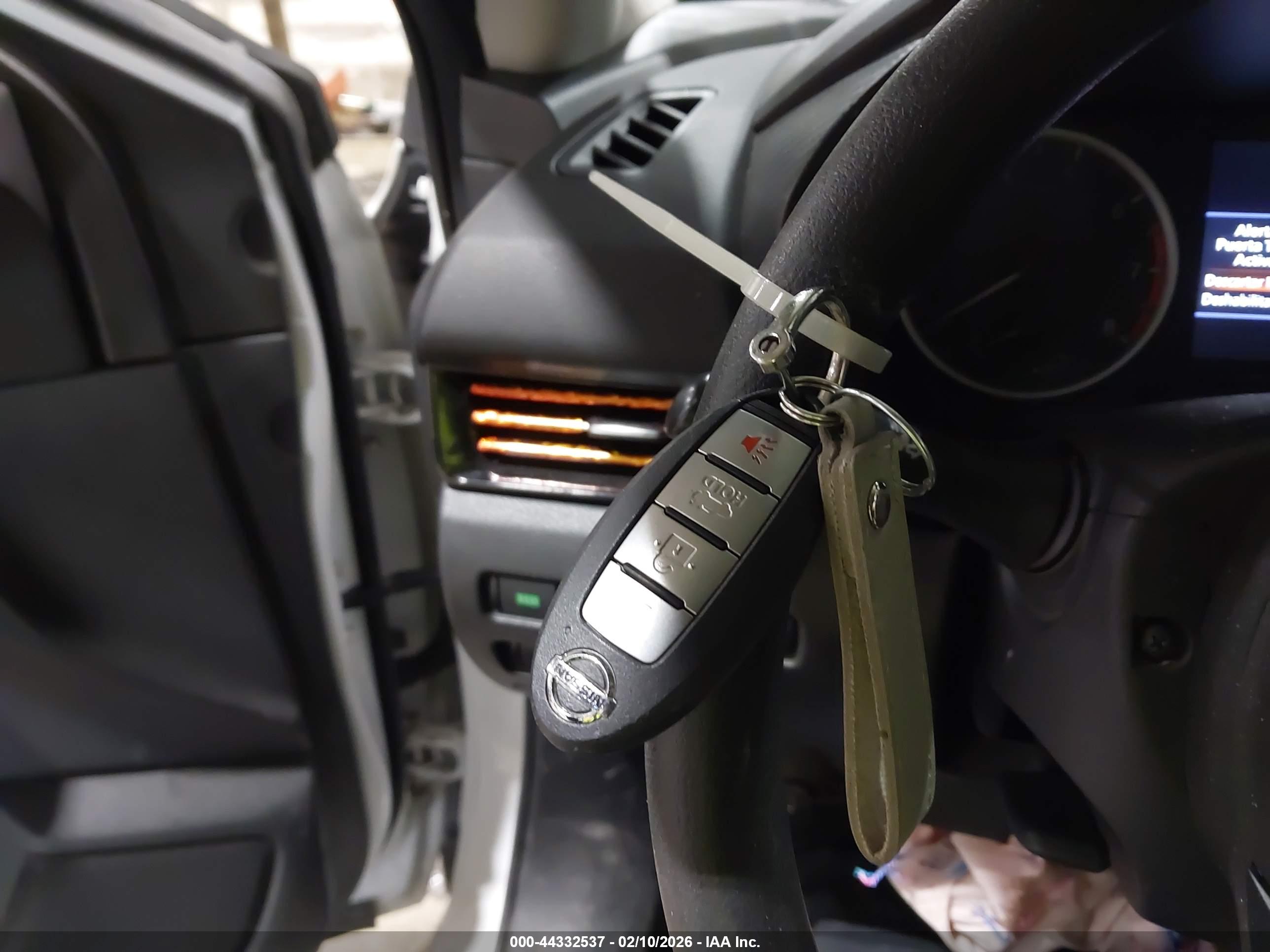 NISSAN SENTRA image 11