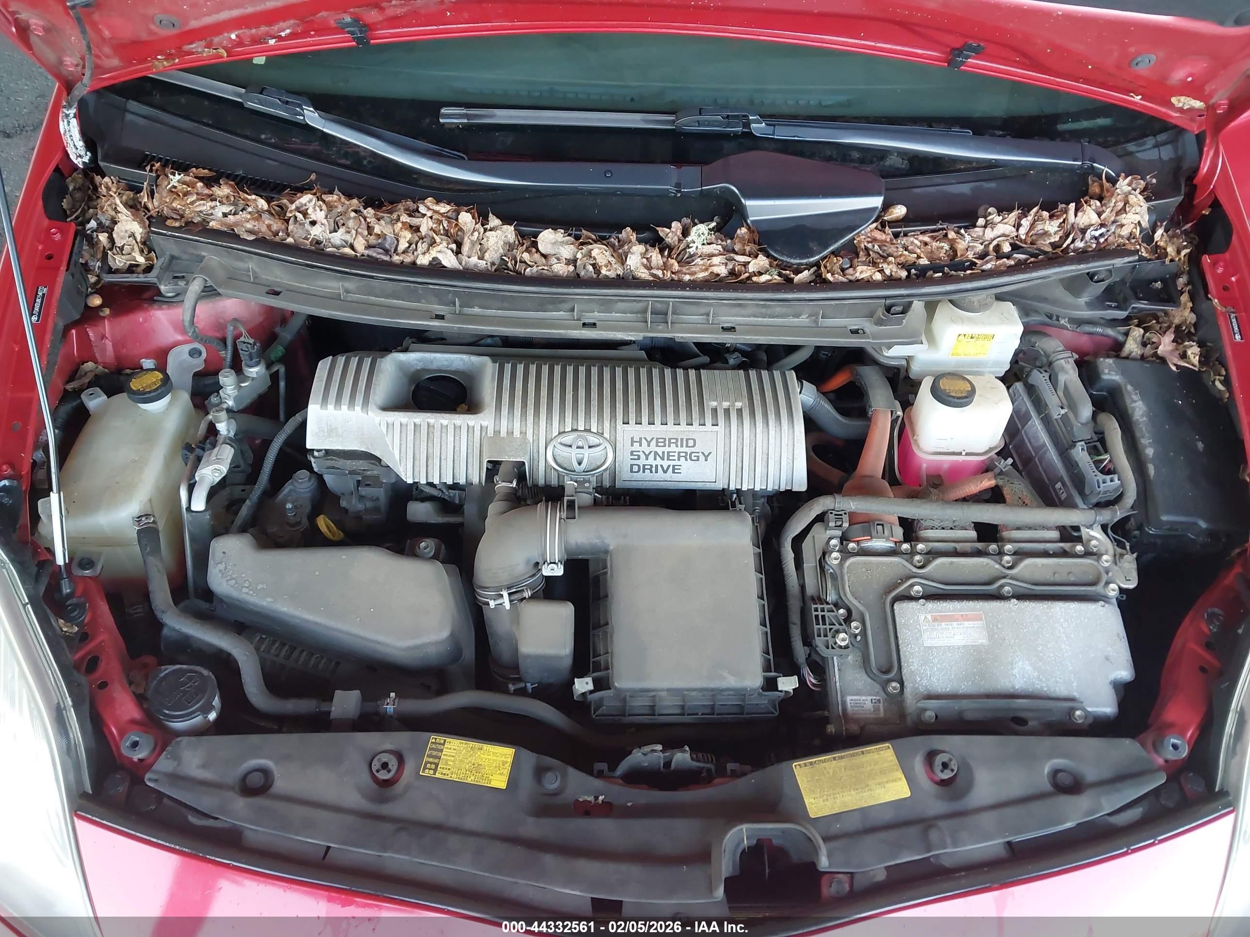 TOYOTA PRIUS image 10