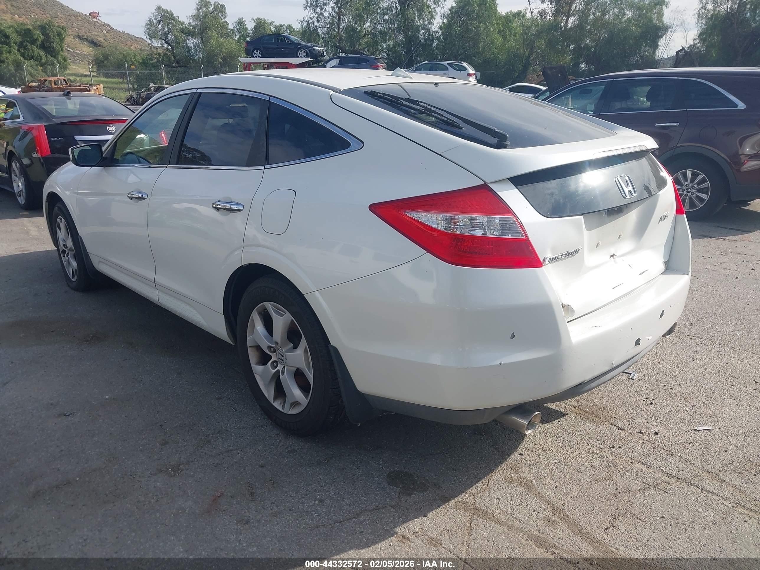 HONDA CROSSTOUR image 3