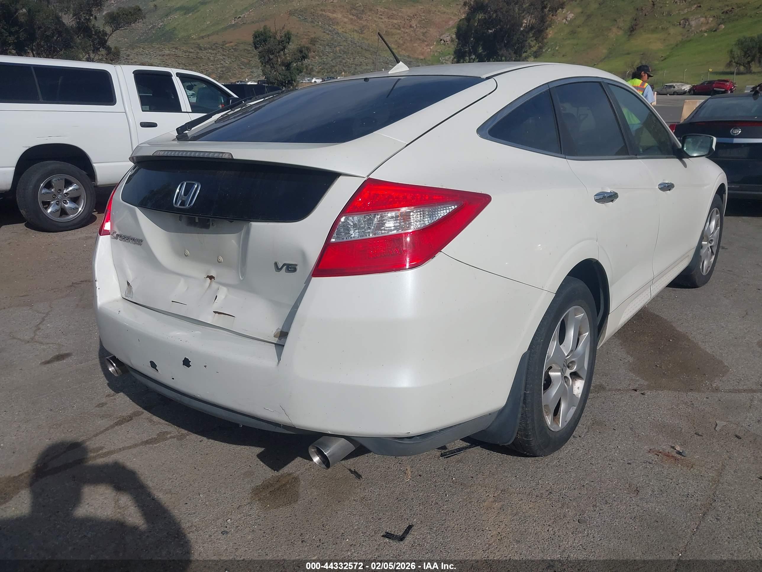 HONDA CROSSTOUR image 4
