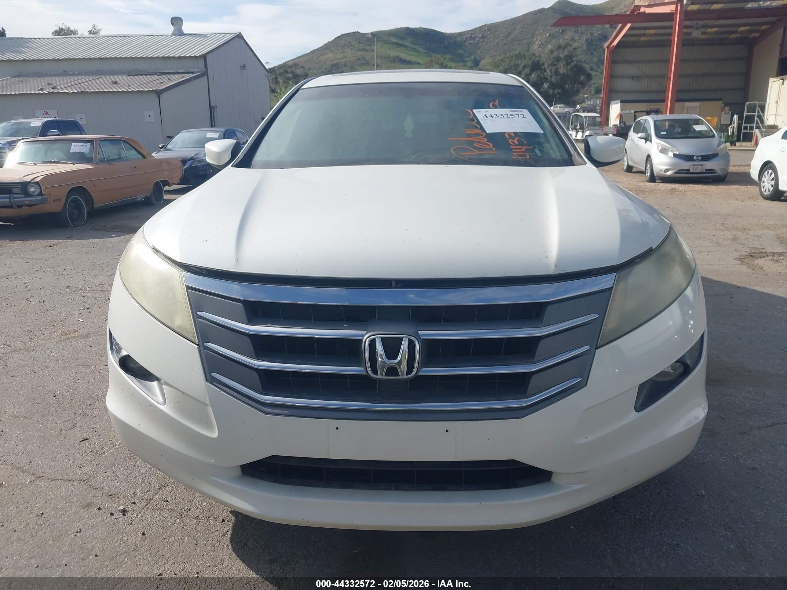 HONDA CROSSTOUR image 6