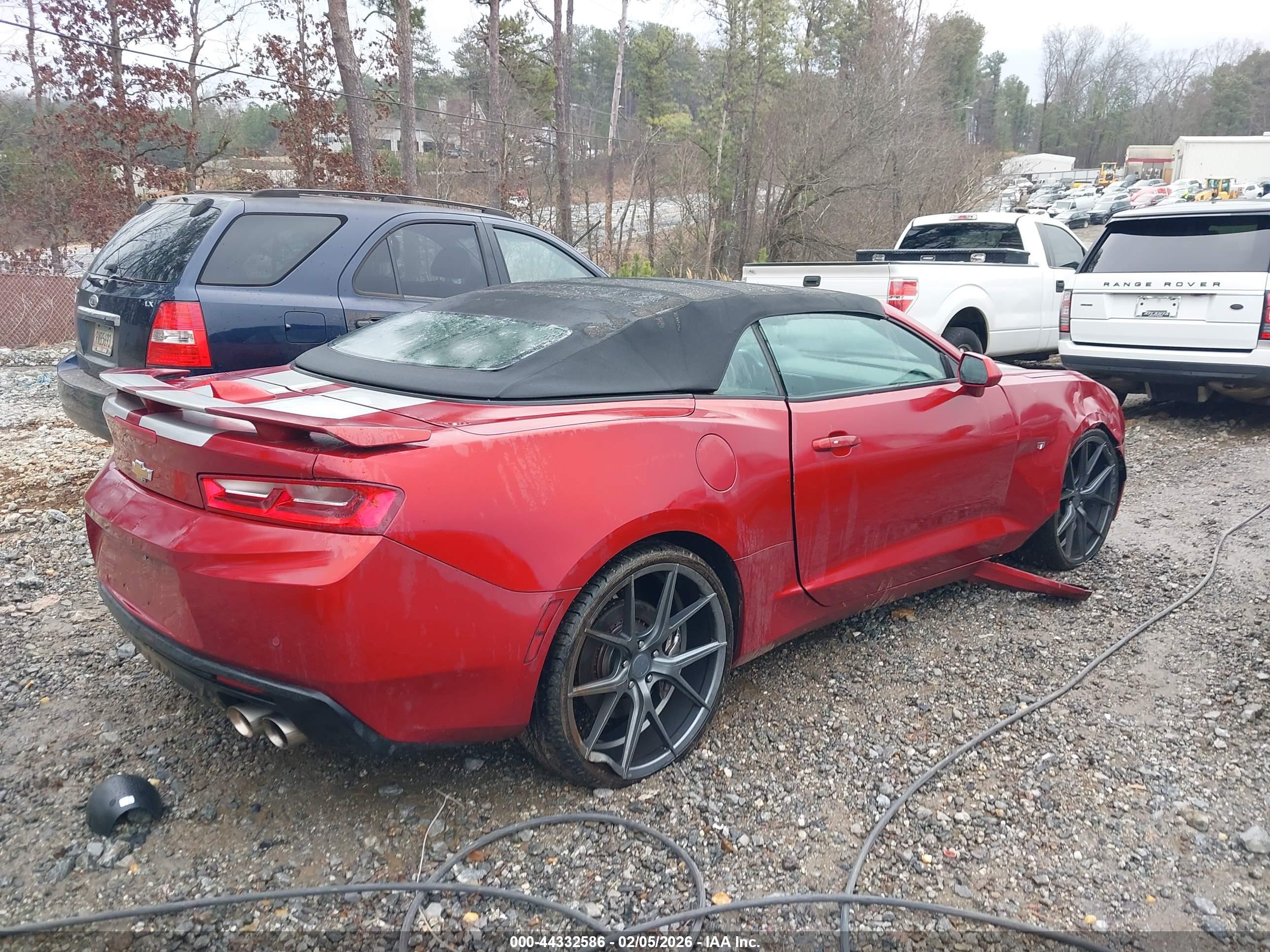 CHEVROLET CAMARO image 4