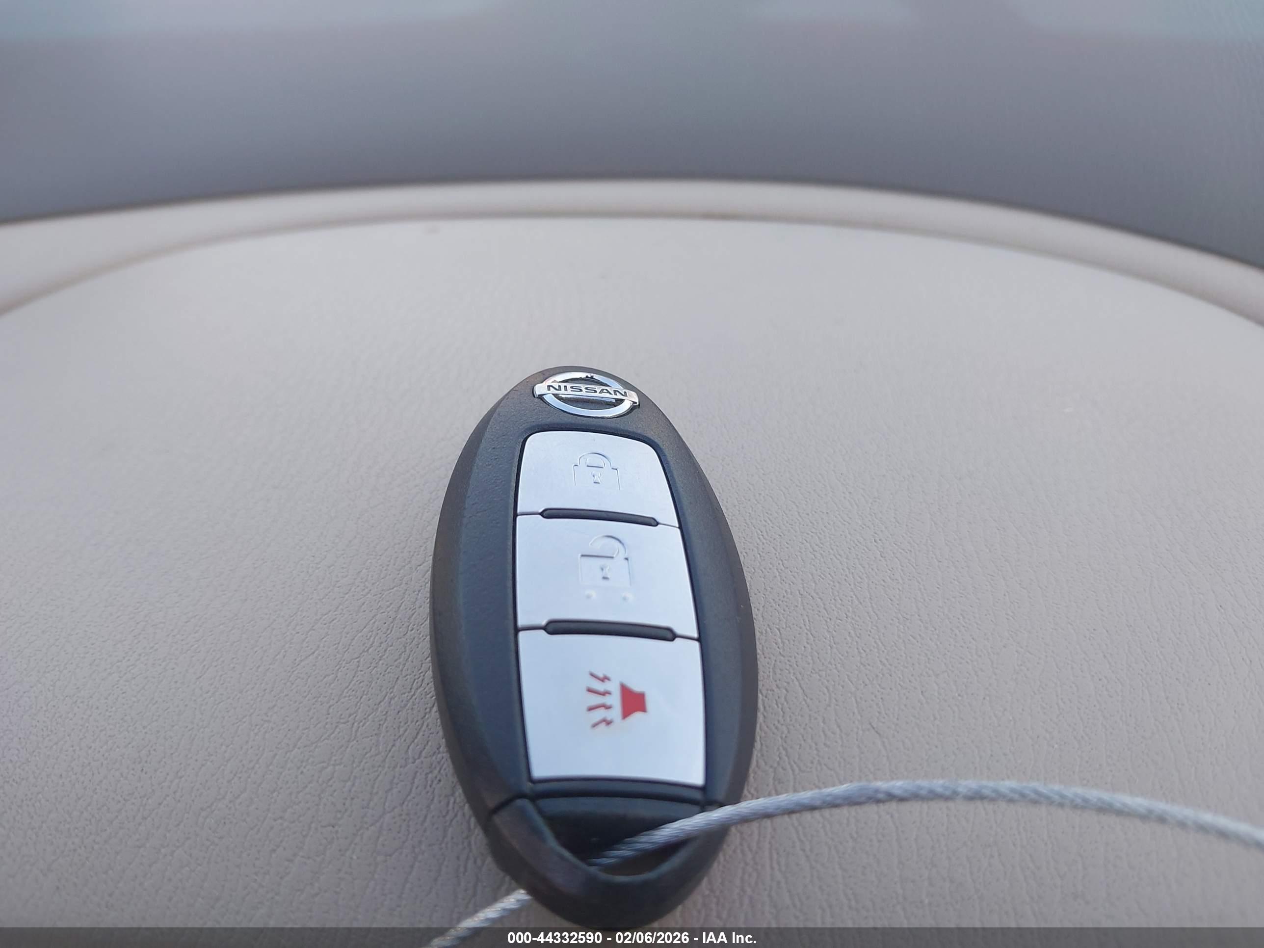 NISSAN PATHFINDER image 11