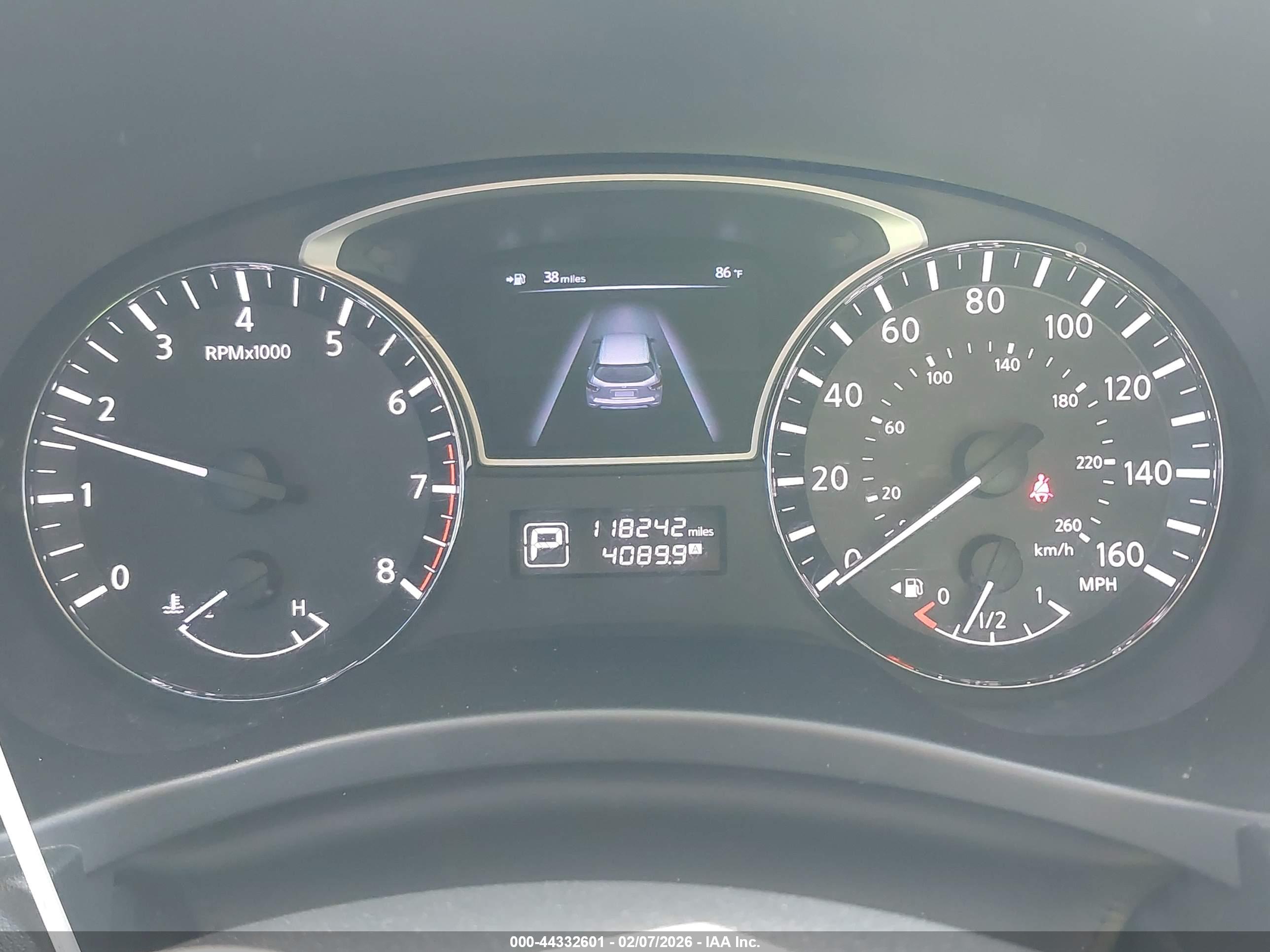 NISSAN PATHFINDER image 7