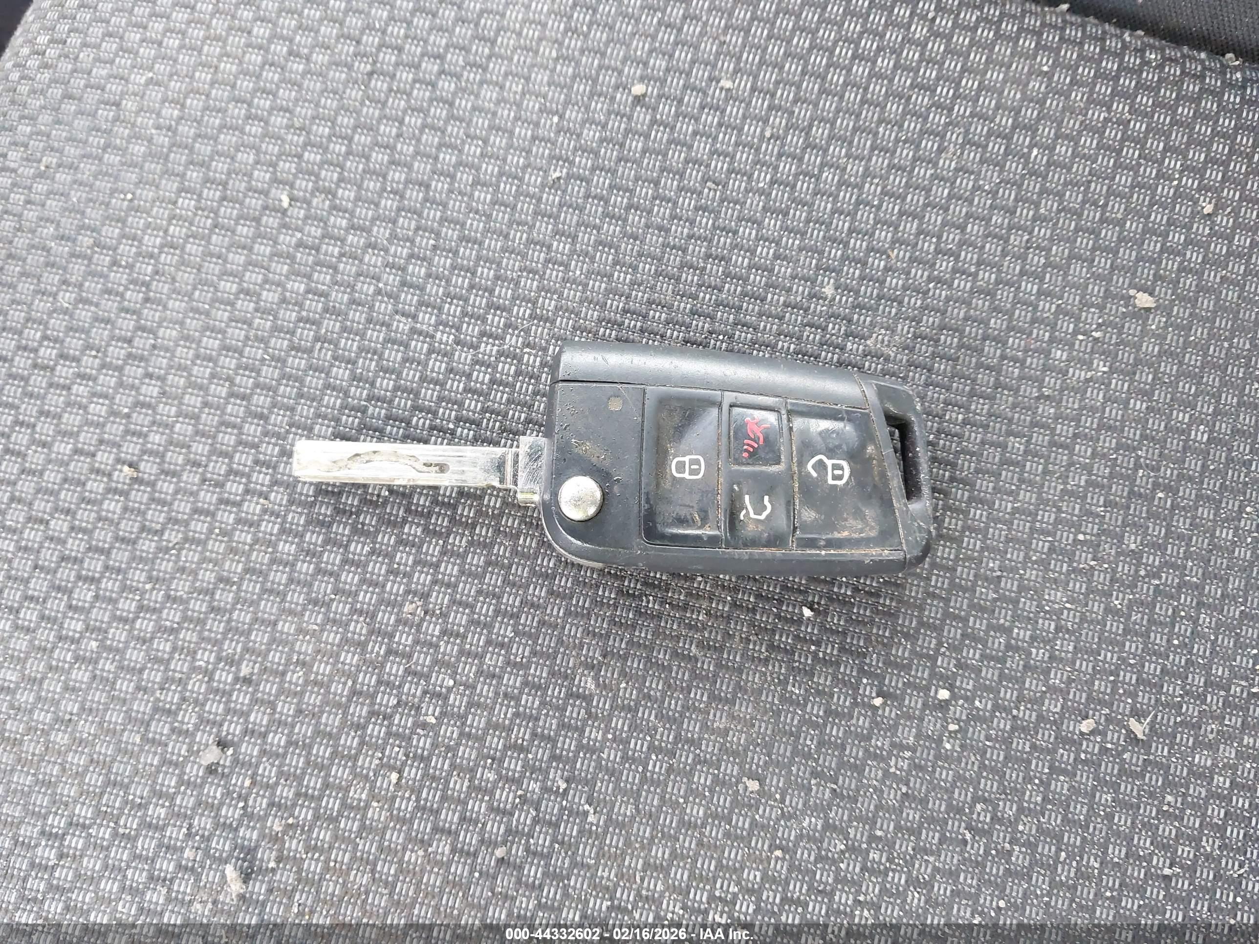 VOLKSWAGEN JETTA image 11