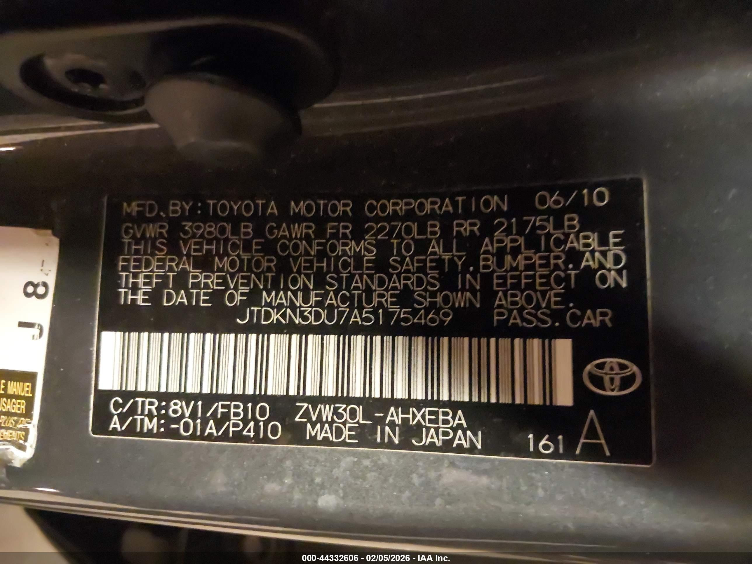 TOYOTA PRIUS image 9