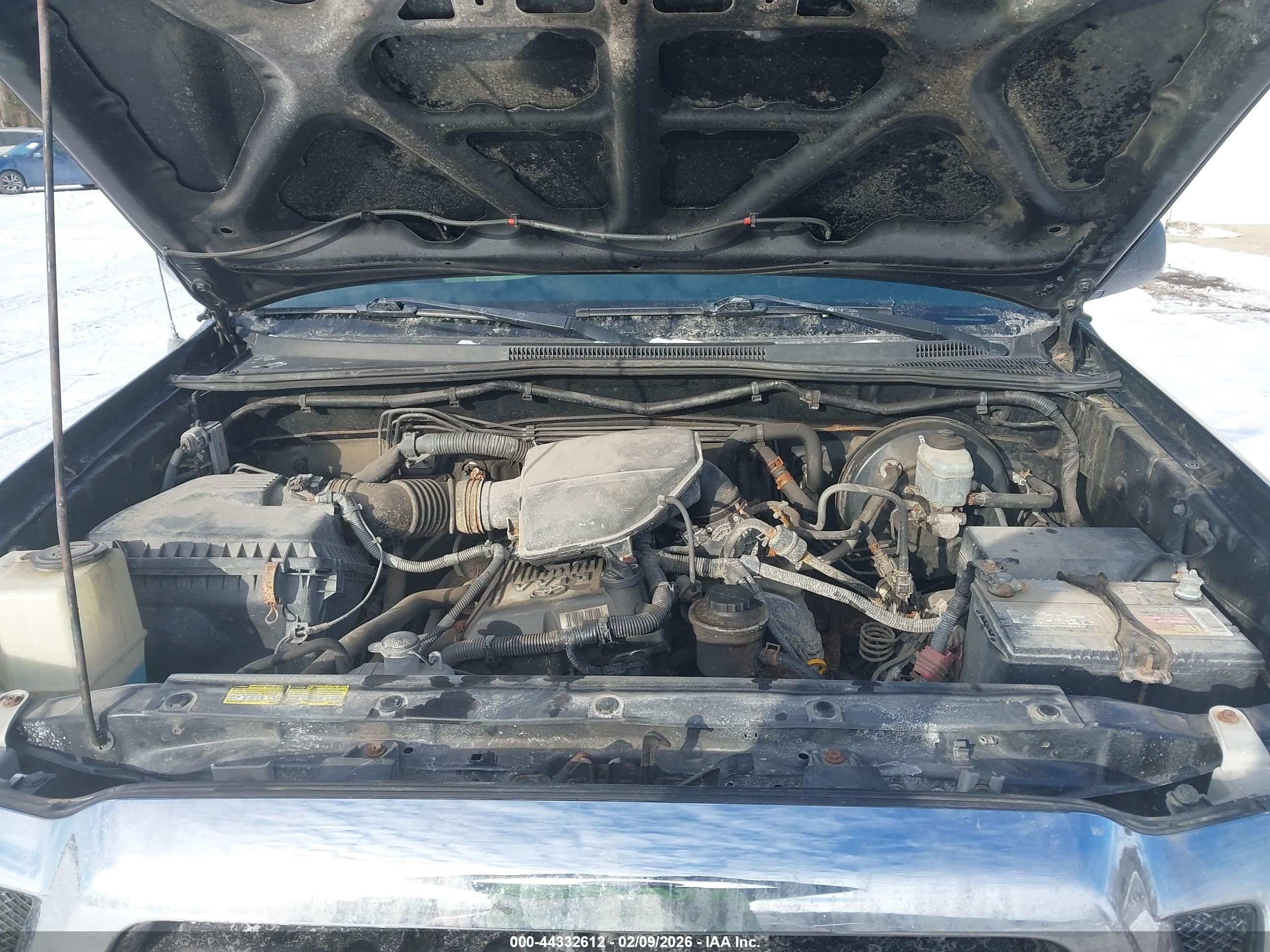 TOYOTA TACOMA image 10
