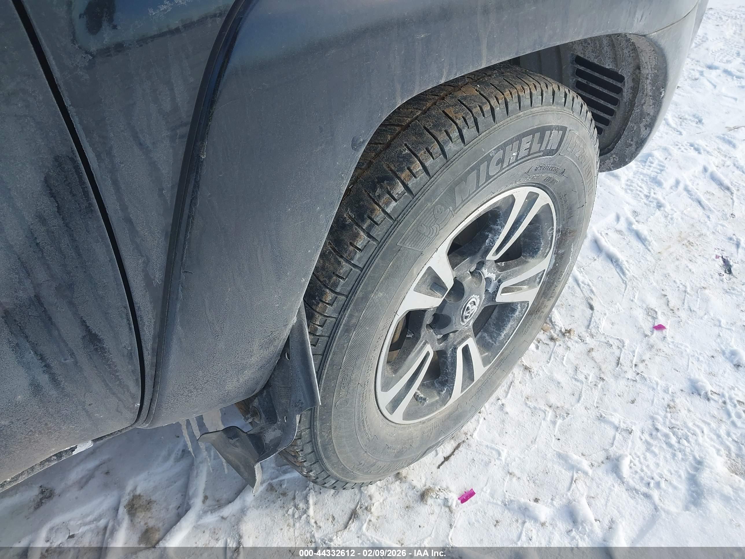 TOYOTA TACOMA image 6