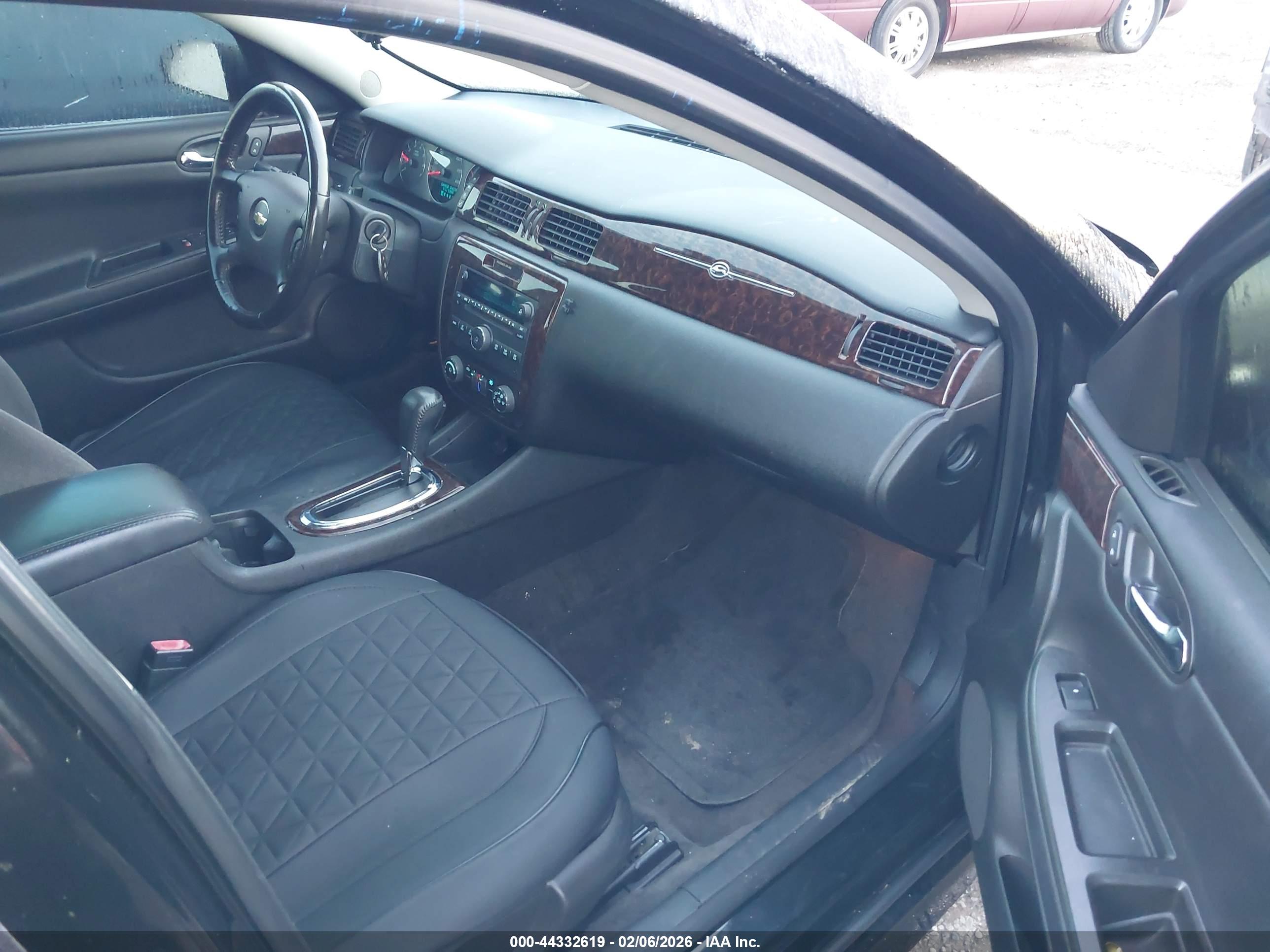 CHEVROLET IMPALA image 5