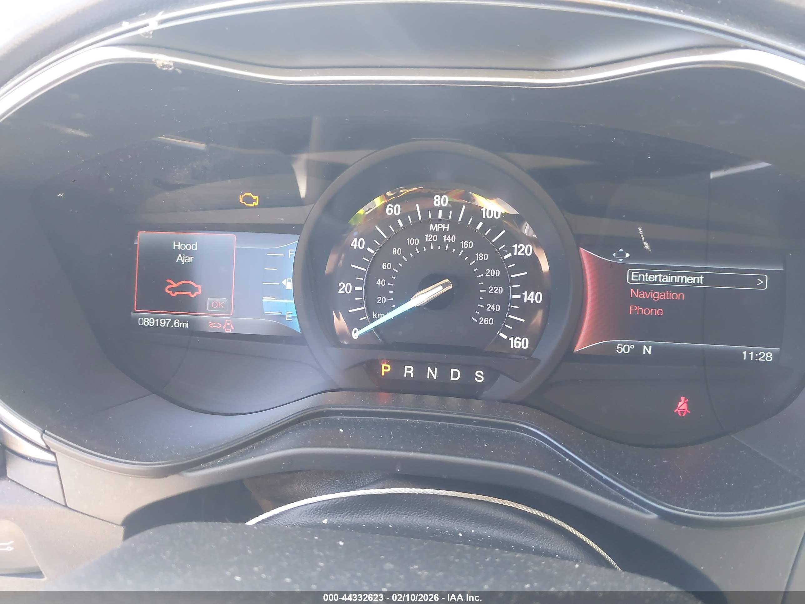 FORD FUSION image 7