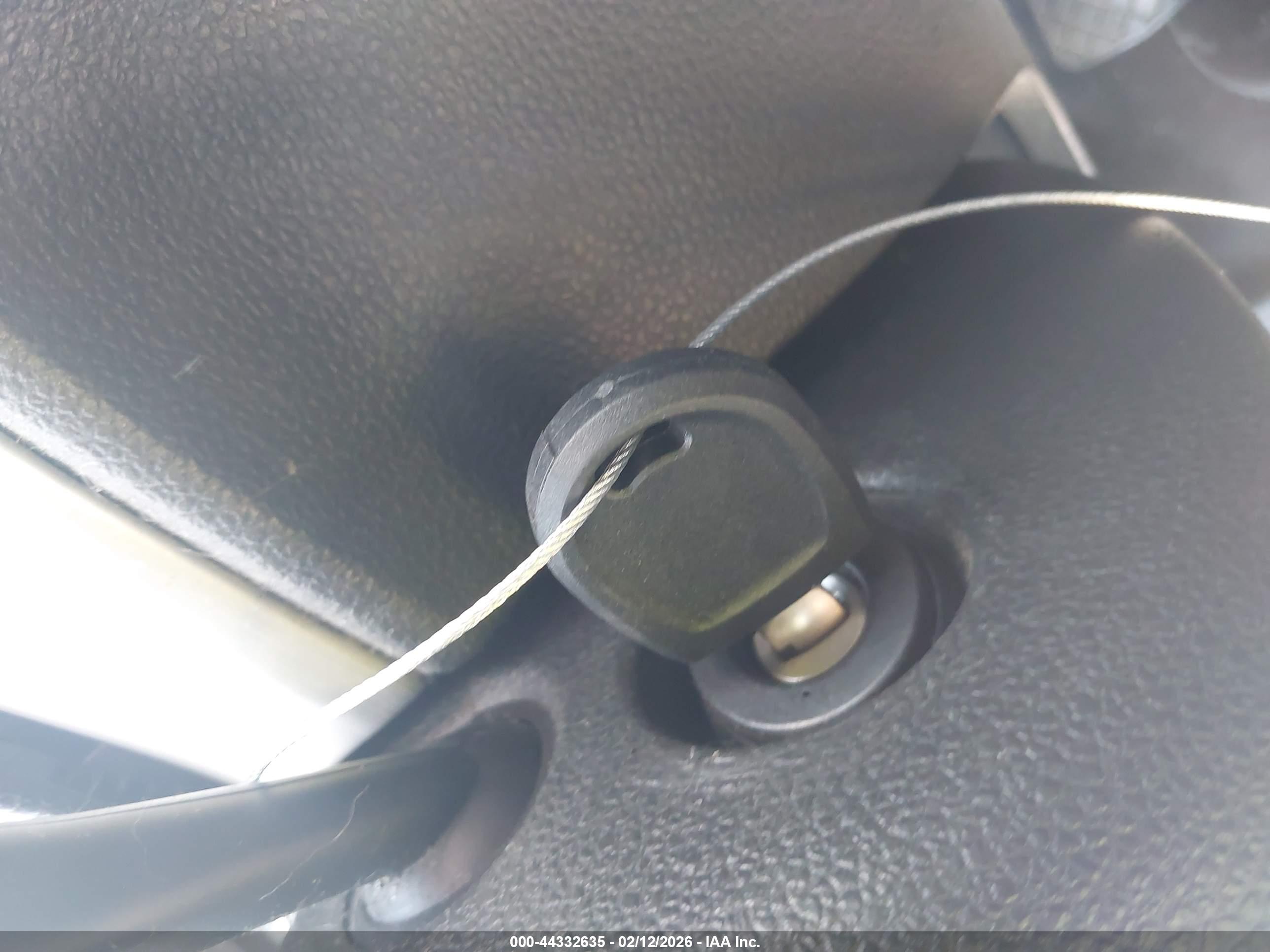 VOLKSWAGEN PASSAT image 11