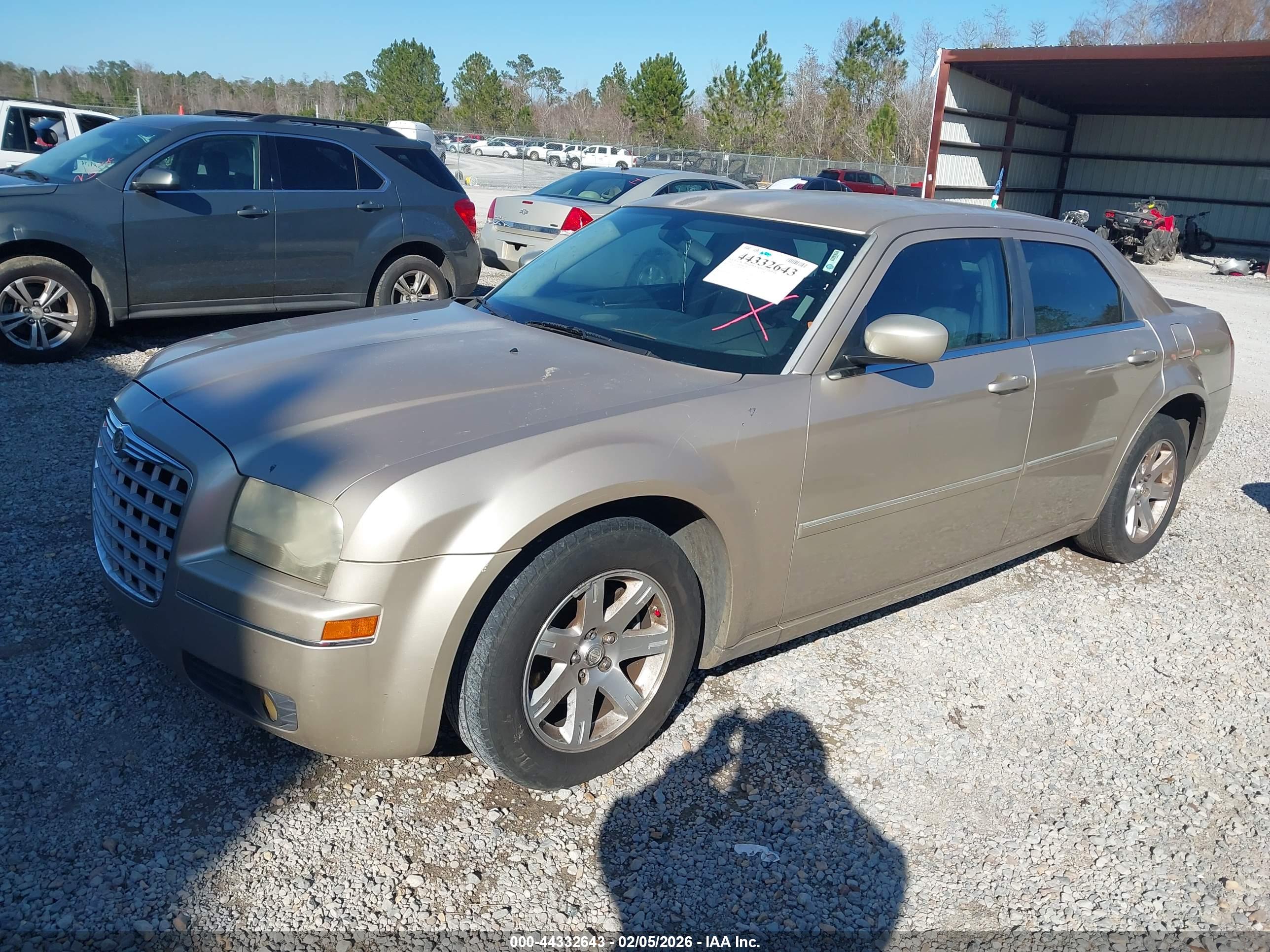 CHRYSLER 300 image 2