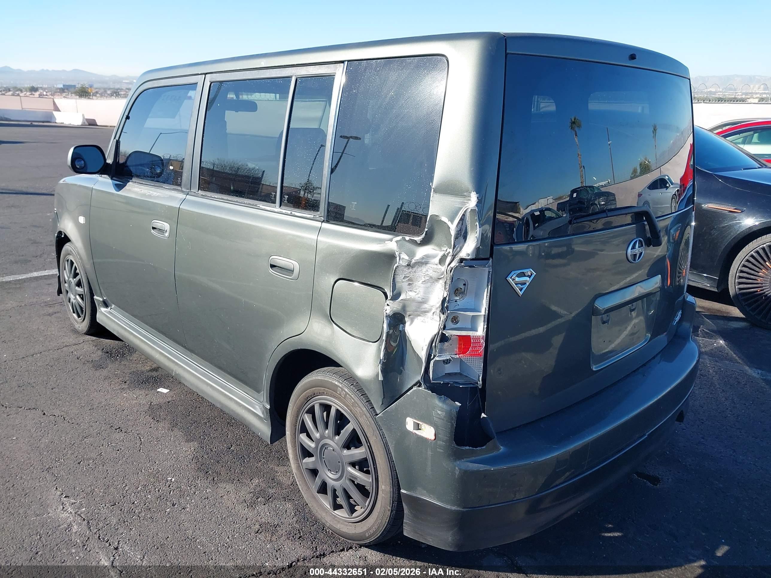 SCION XB image 6