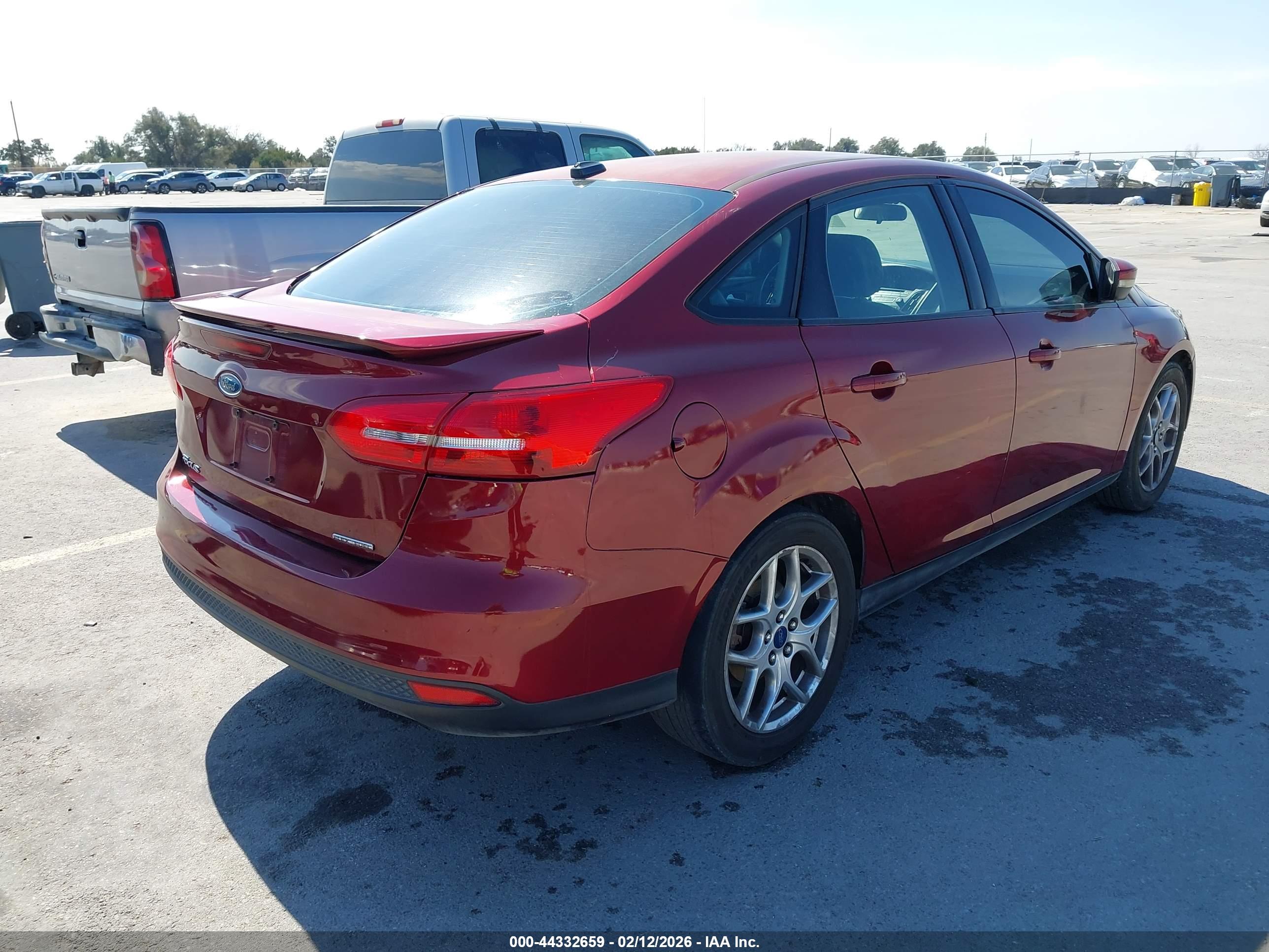 FORD FOCUS image 4