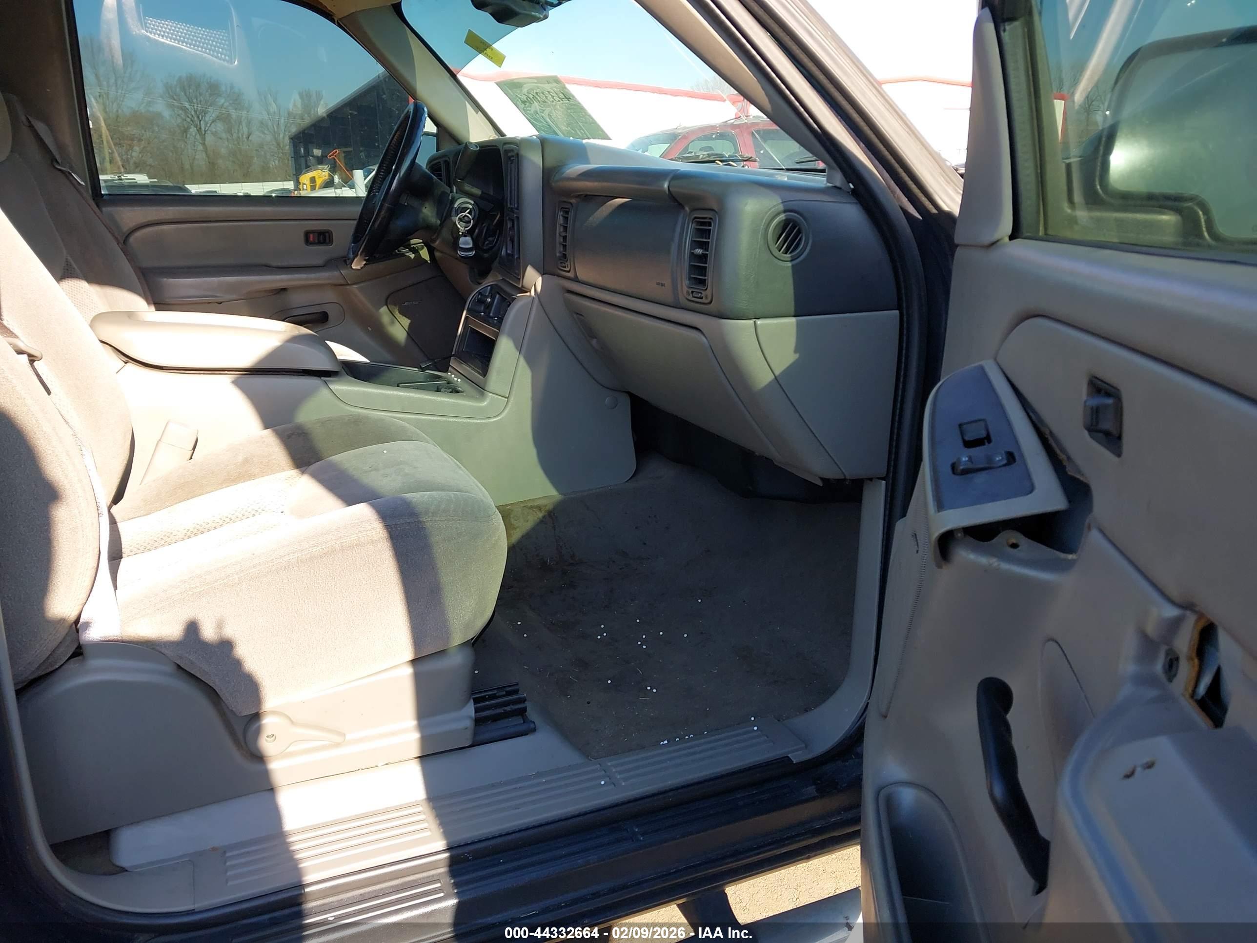 CHEVROLET AVALANCHE image 5
