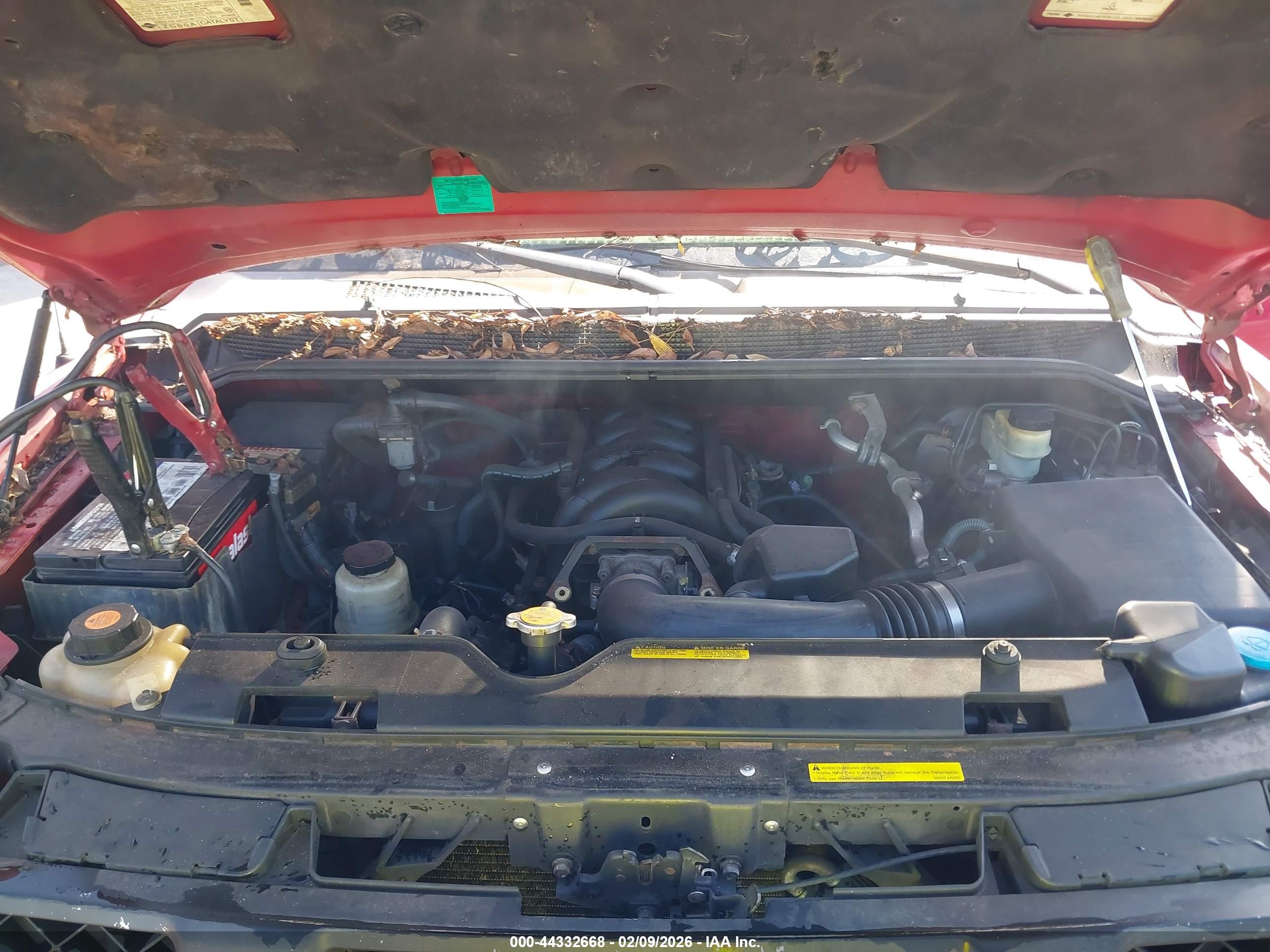 NISSAN TITAN image 6