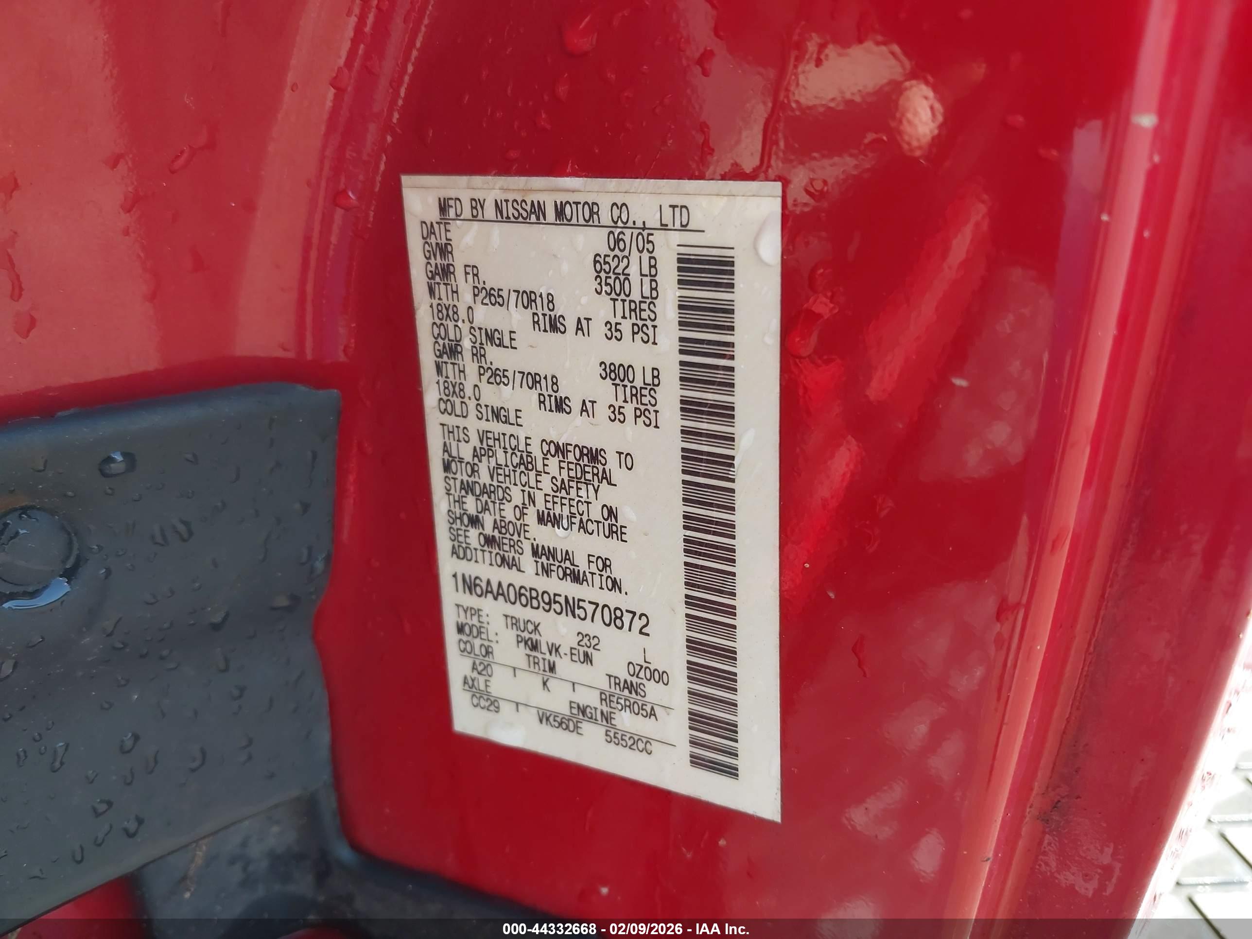 NISSAN TITAN image 9