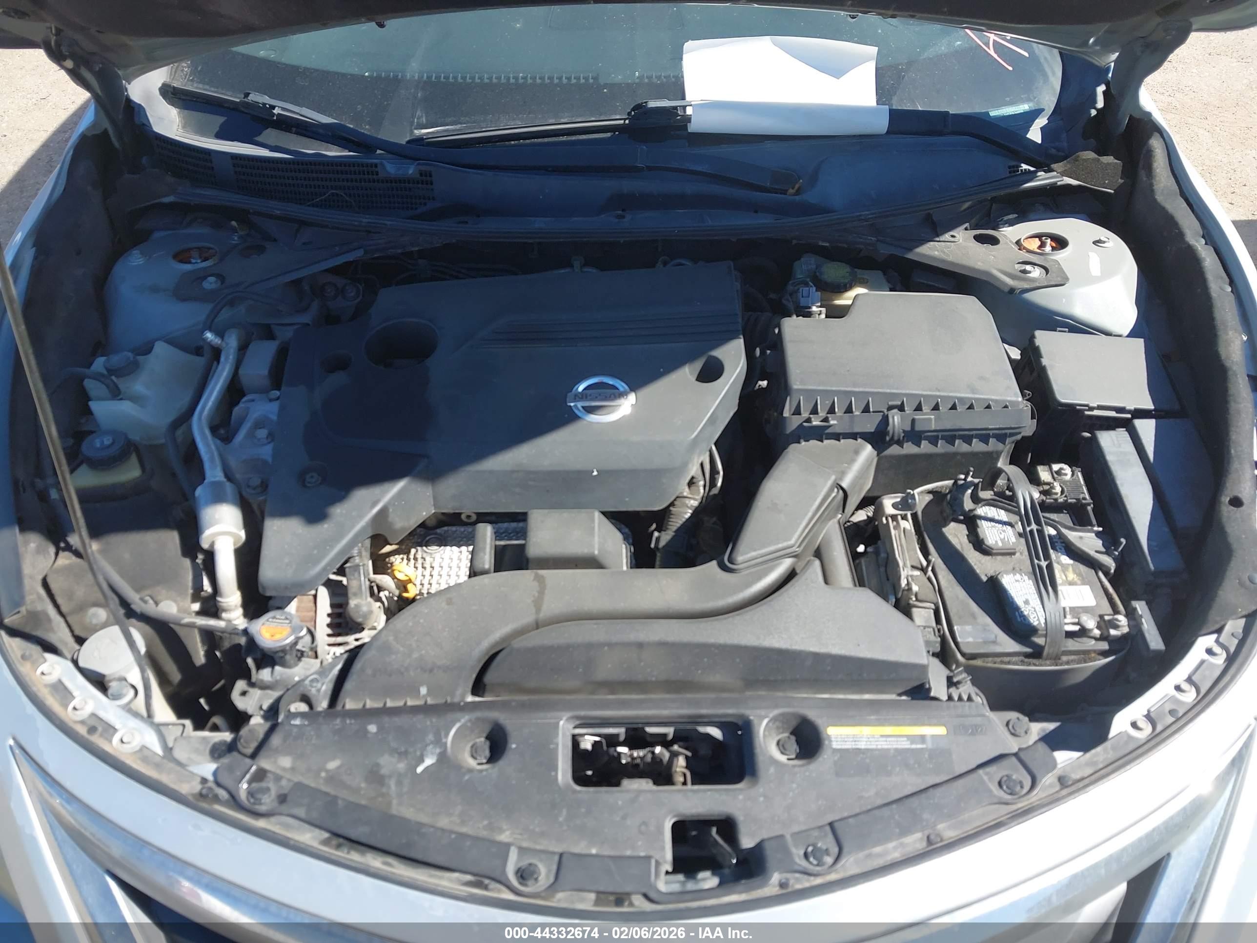 NISSAN ALTIMA image 10
