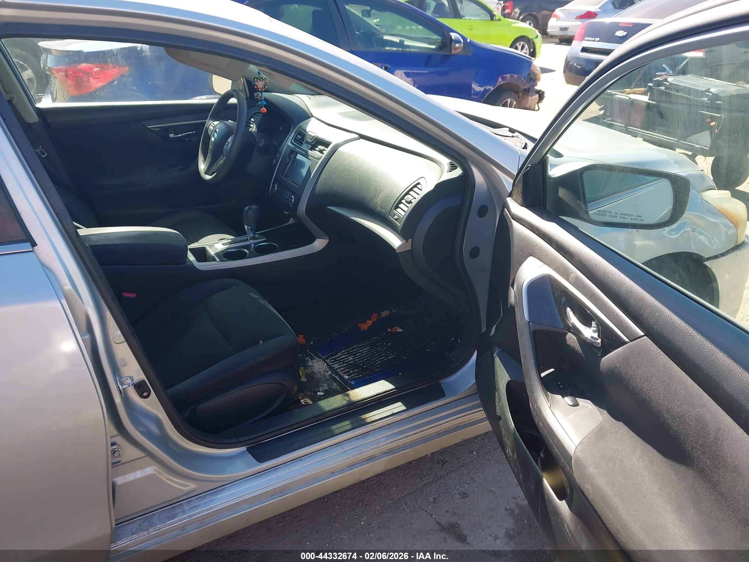 NISSAN ALTIMA image 5