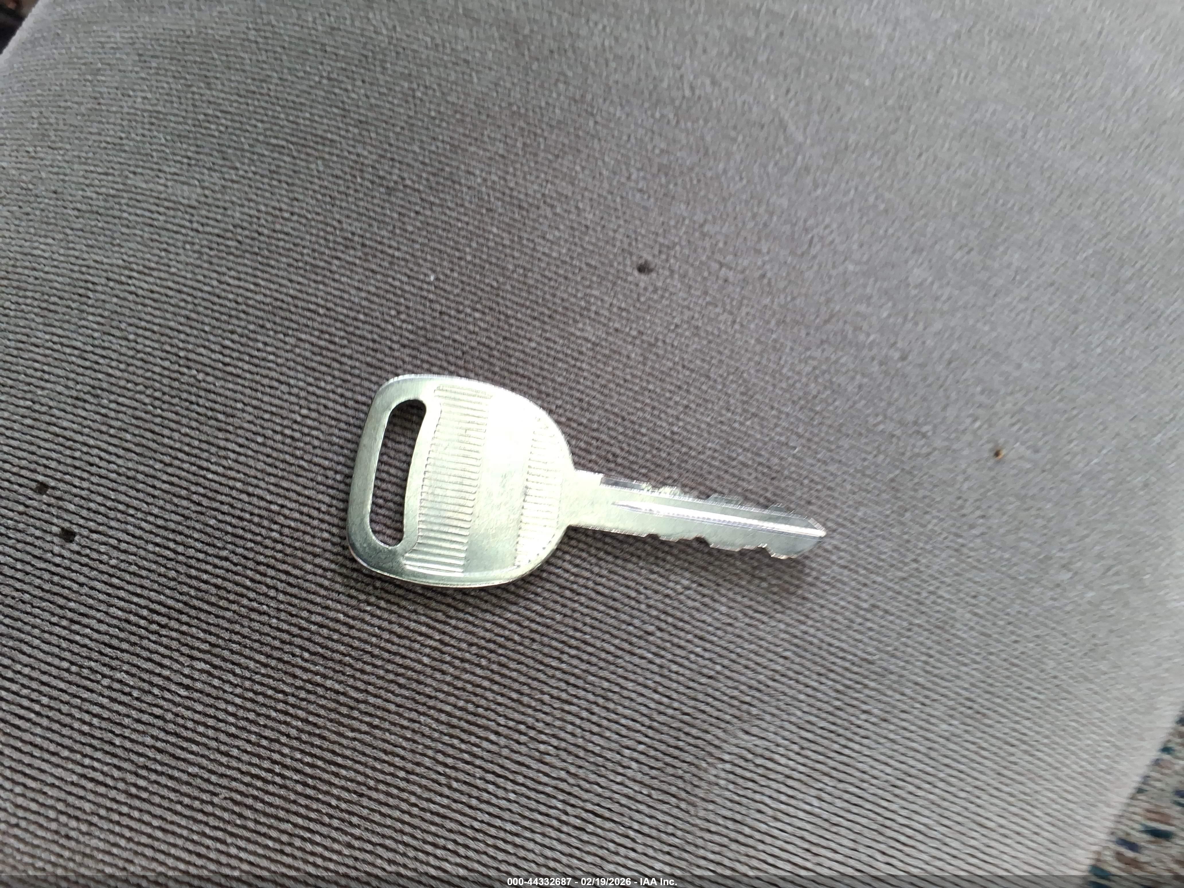 GMC YUKON image 11