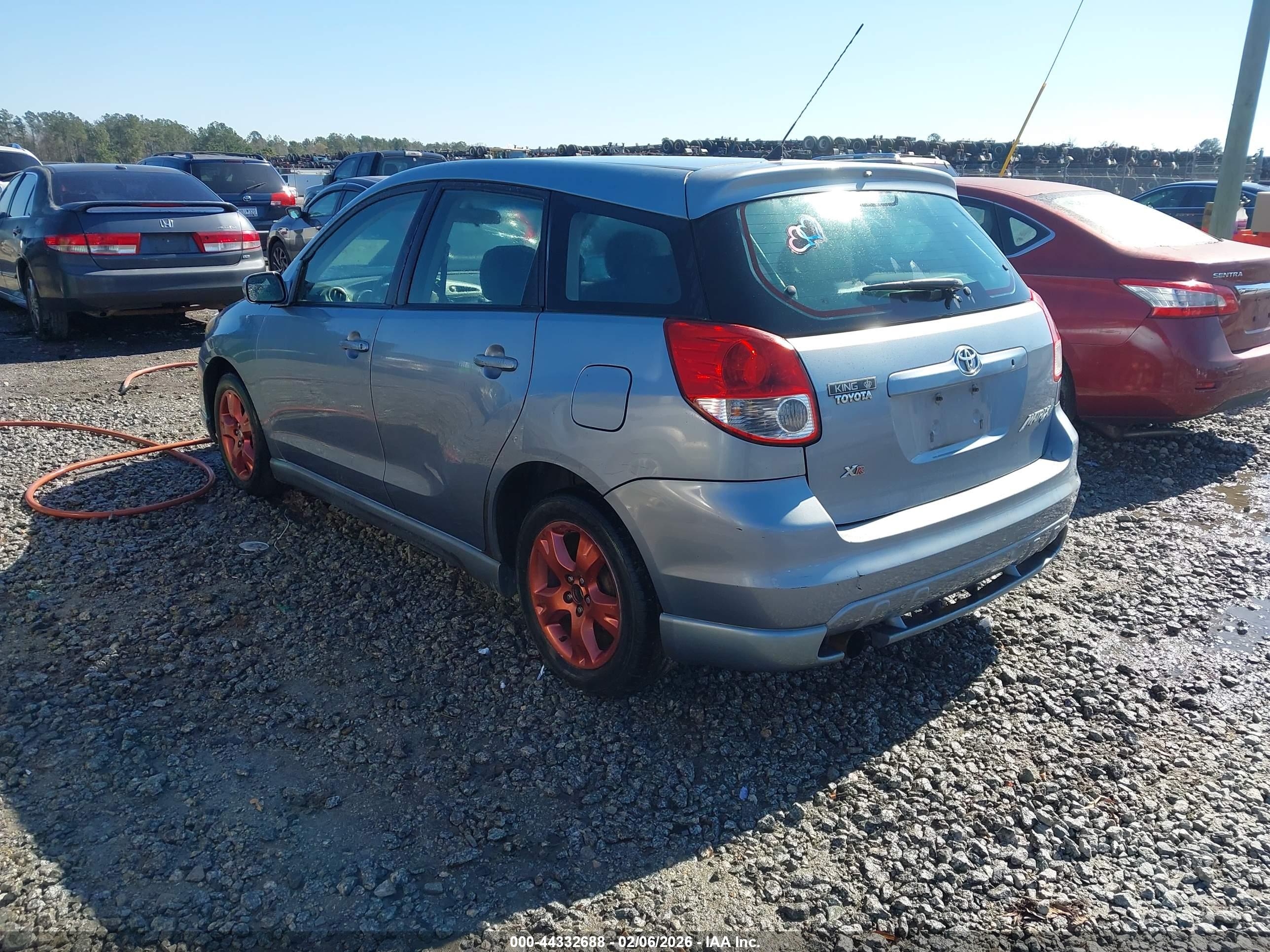 TOYOTA MATRIX image 3