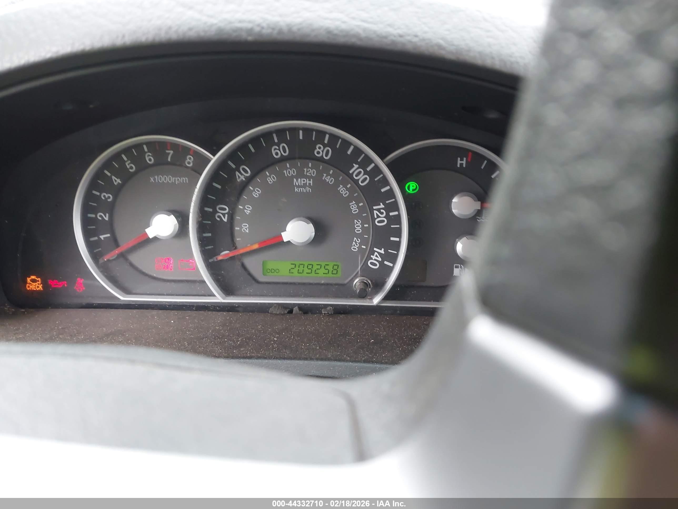 KIA SORENTO image 7
