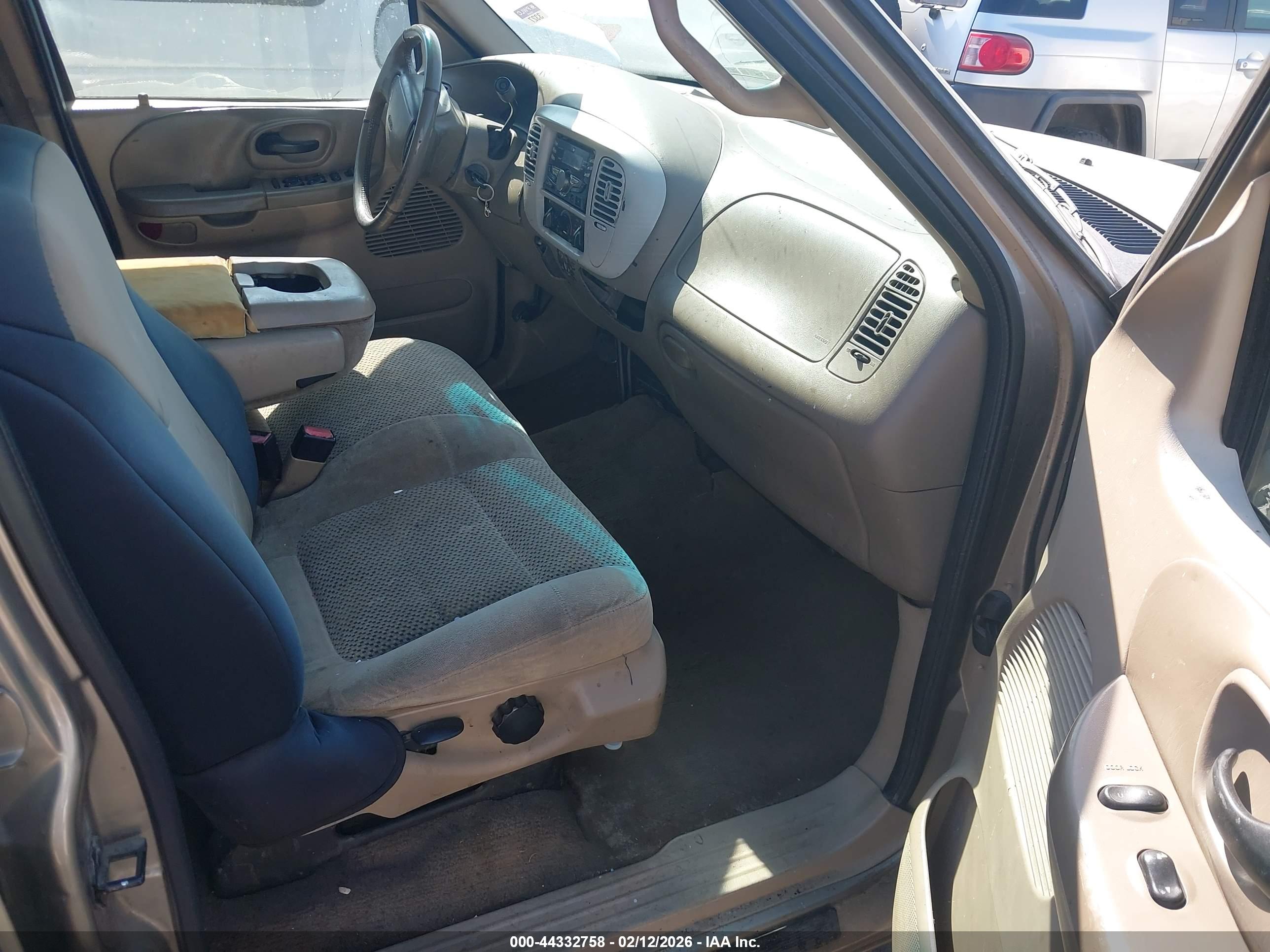 FORD F-150 image 5