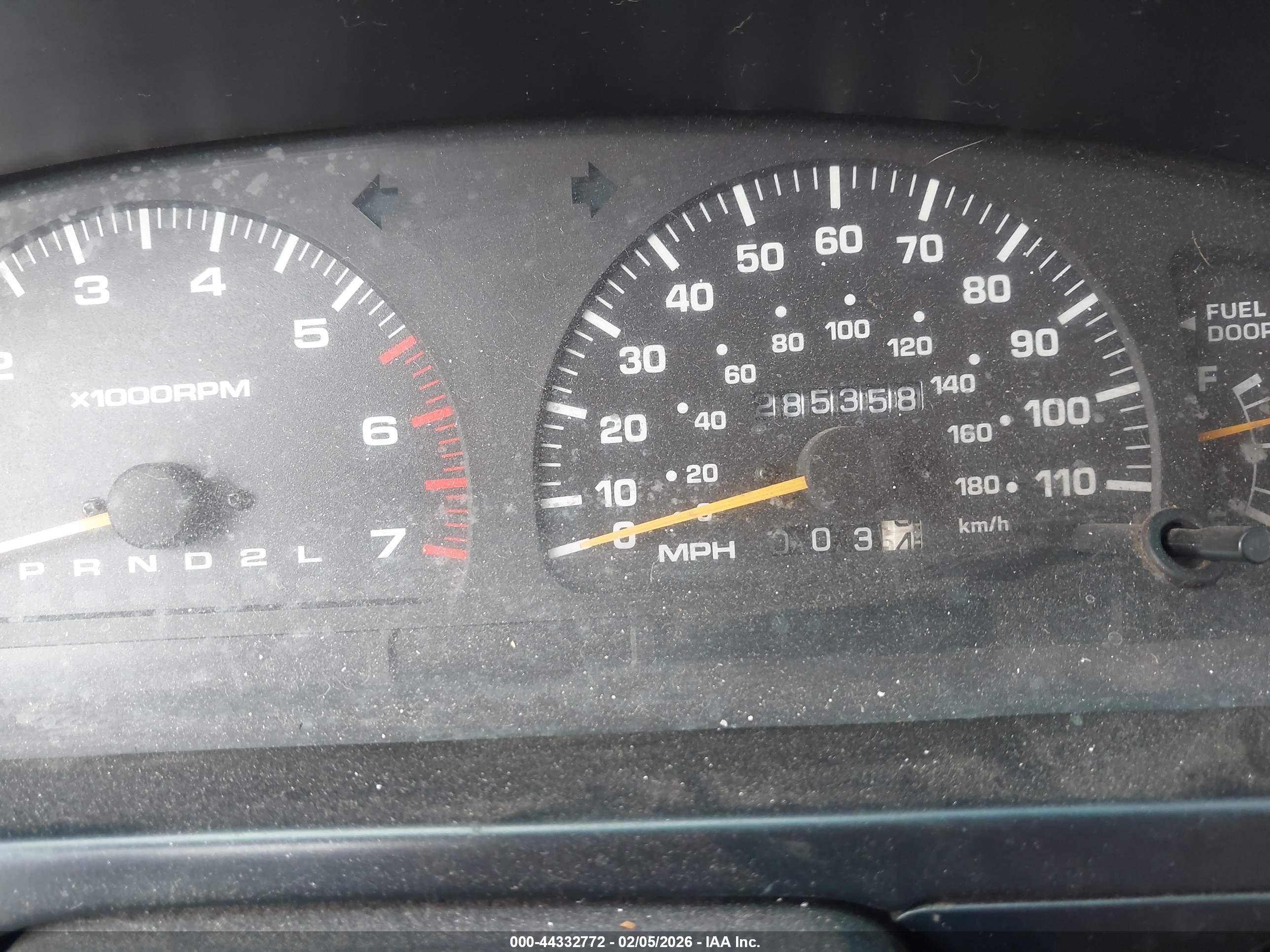 TOYOTA 4RUNNER image 7