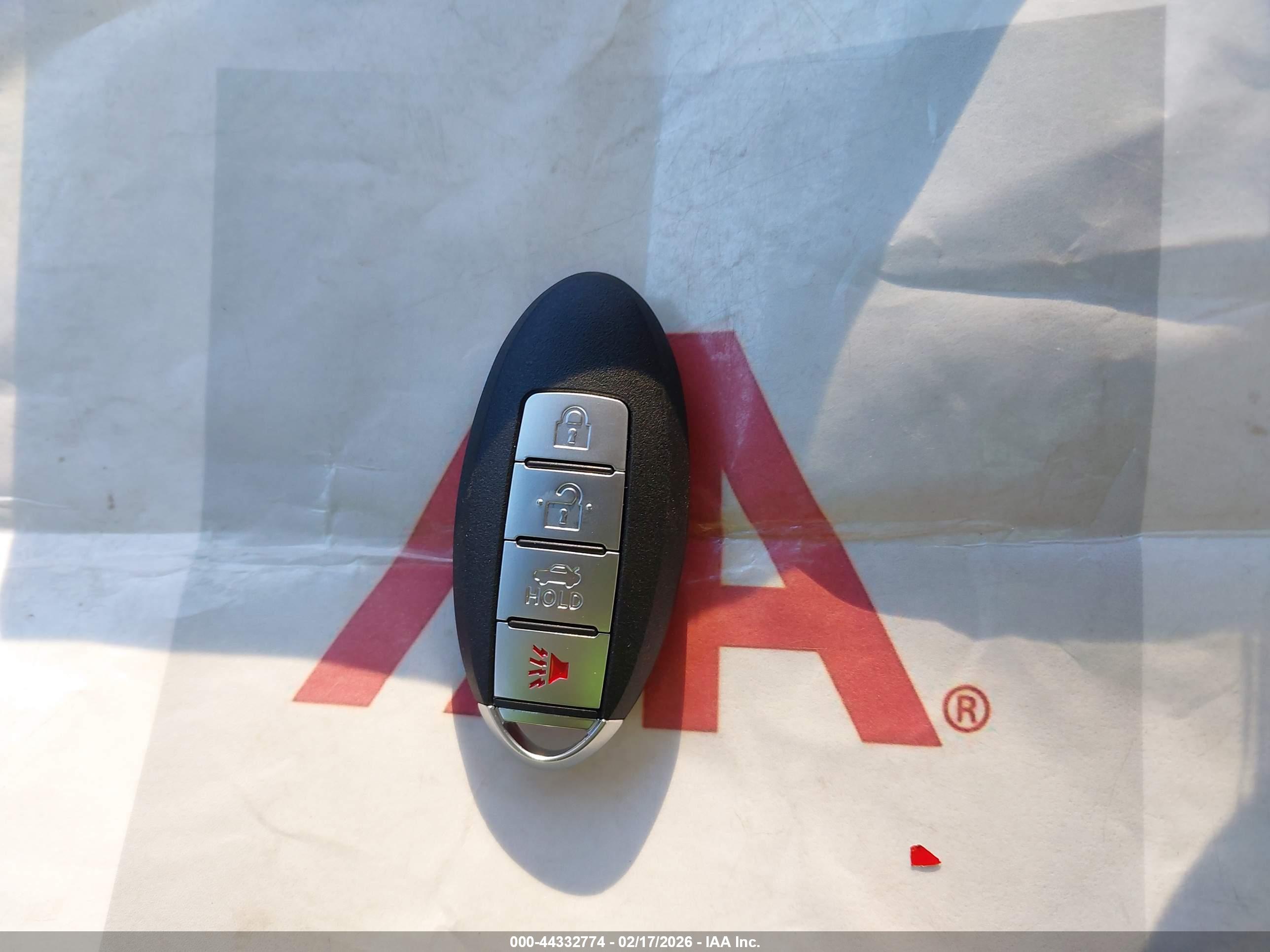 NISSAN MURANO image 11