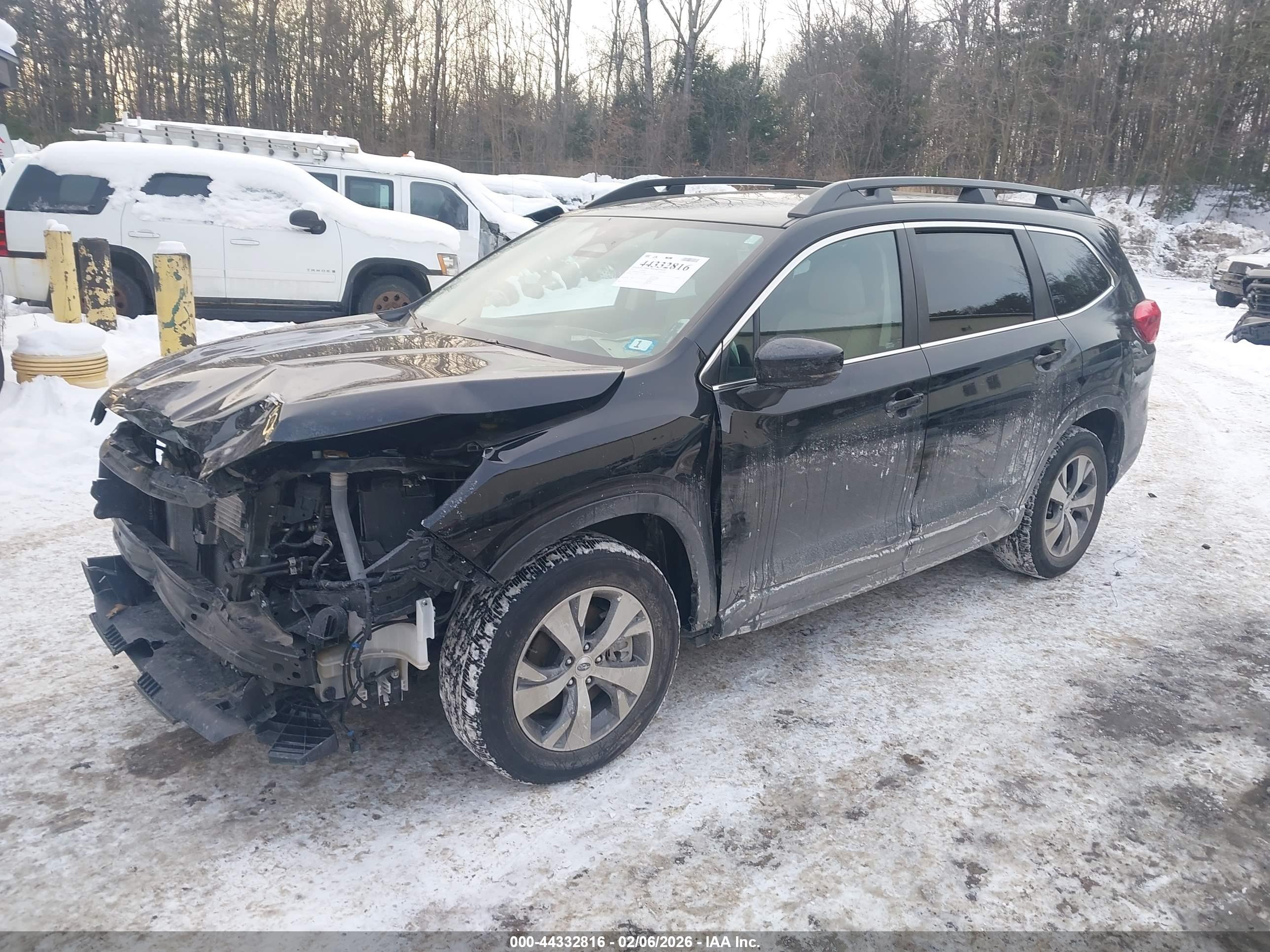SUBARU ASCENT image 2