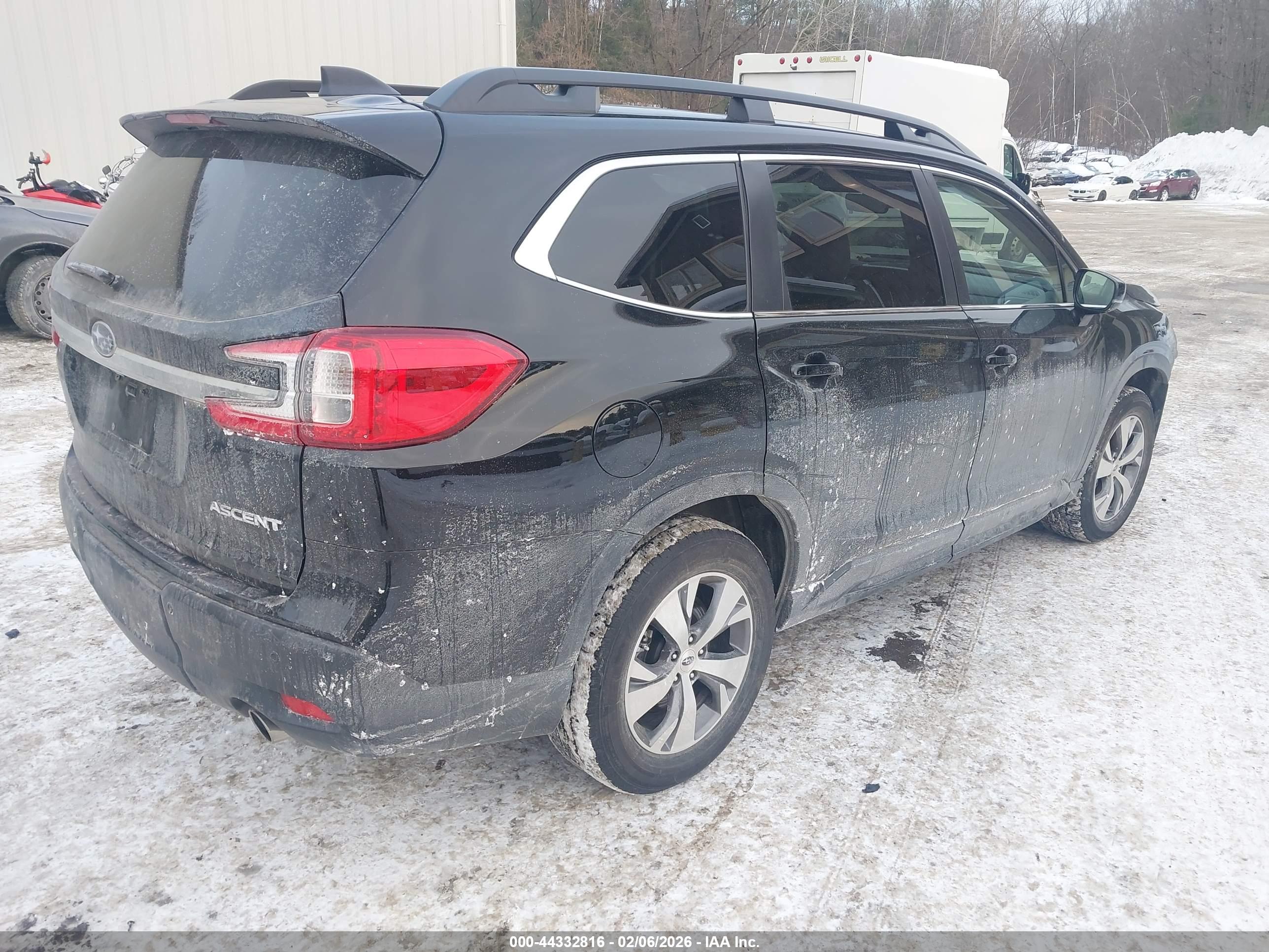 SUBARU ASCENT image 4